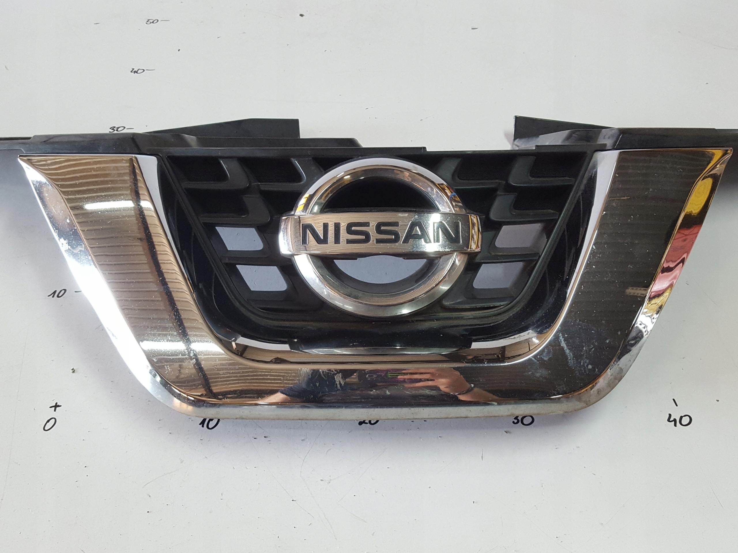 Kühlergrill Nissan F15 JUKE 4 FRONTGRILL Kühlergitter