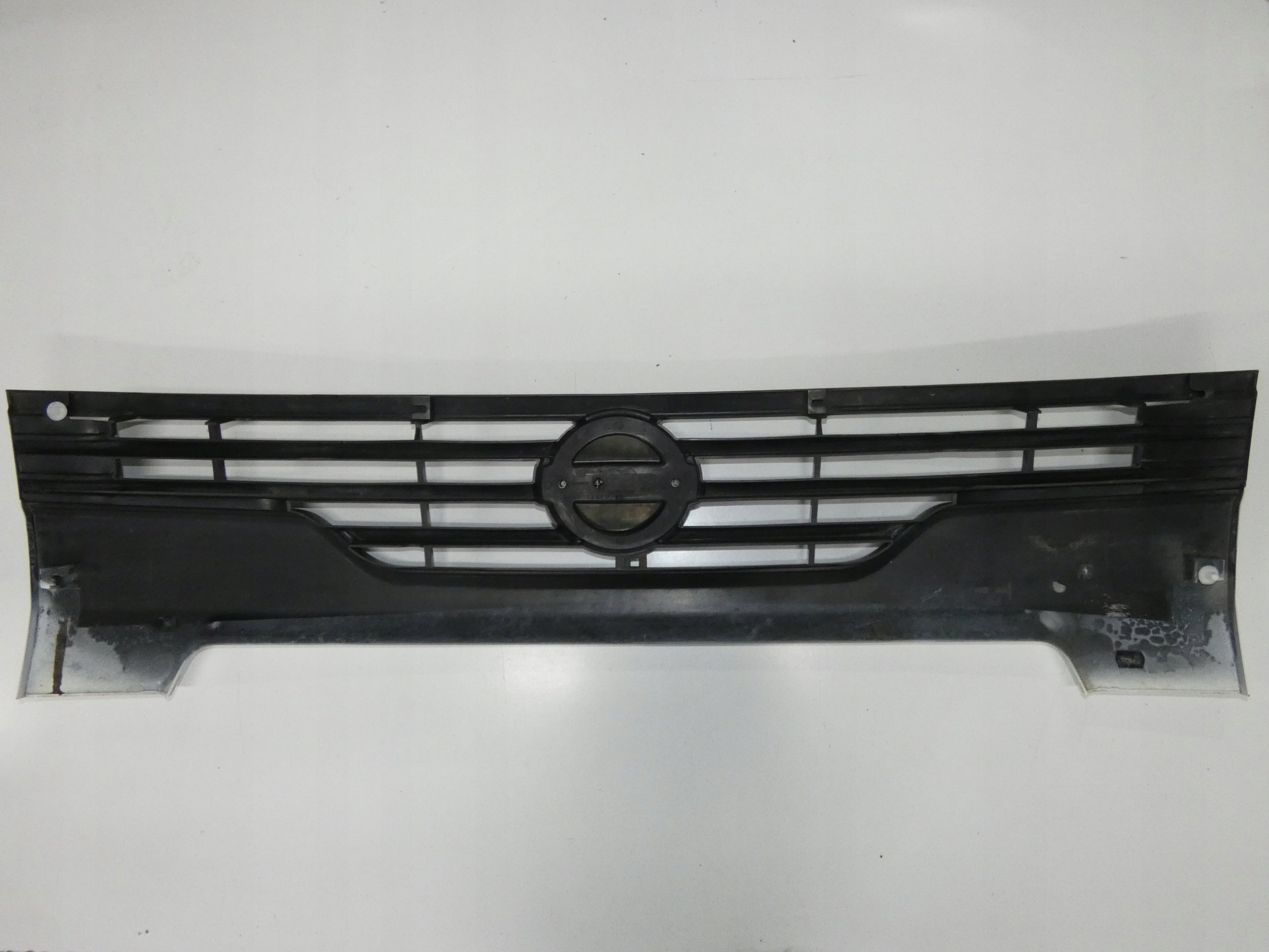 Kühlergrill Nissan CABSTAR MICRA K12 FRONTGRILL 6232062320 Kühlergitter