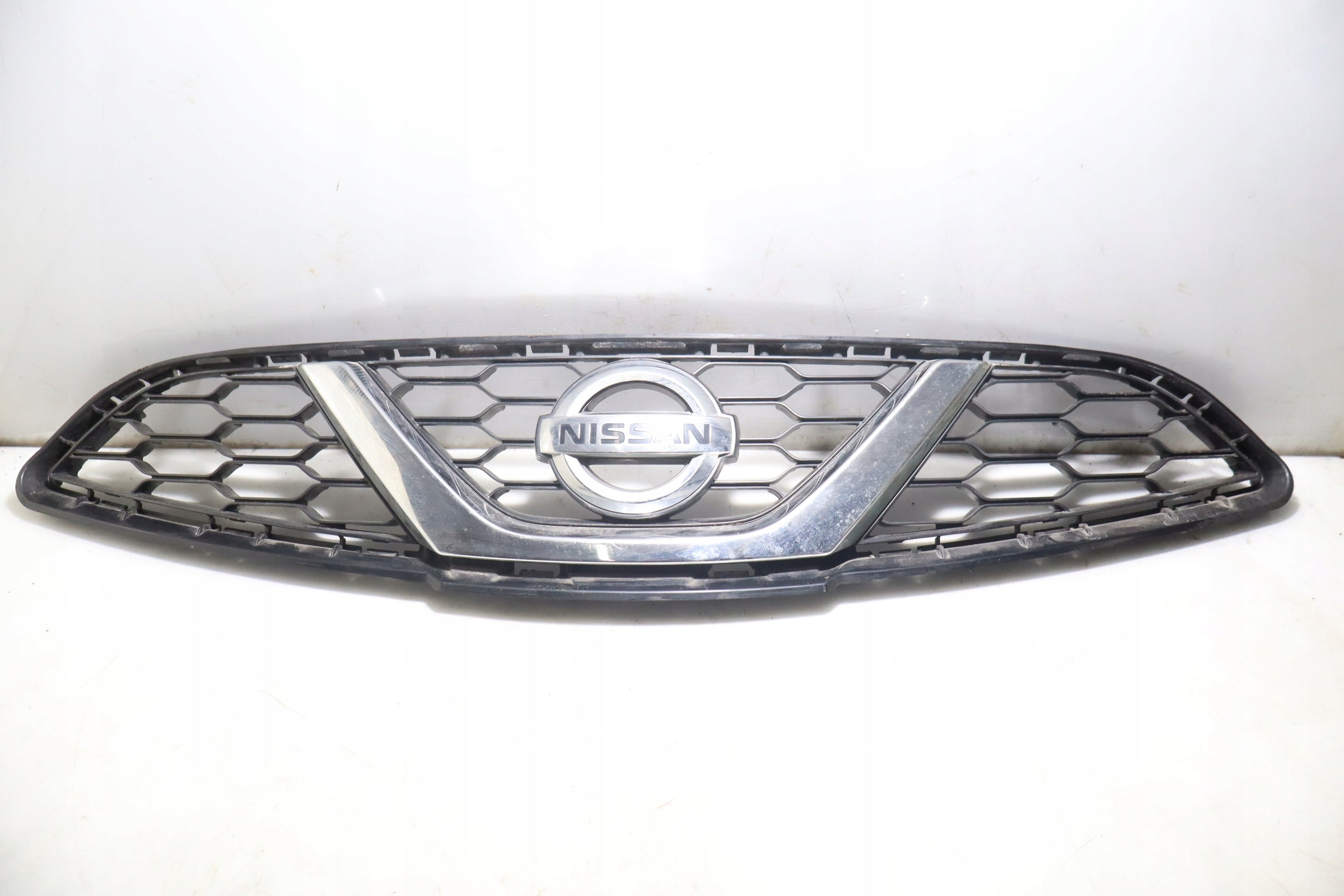  Kühlergrill Nissan MICRA FRONTGRILL 623103HN0A Kühlergitter product image