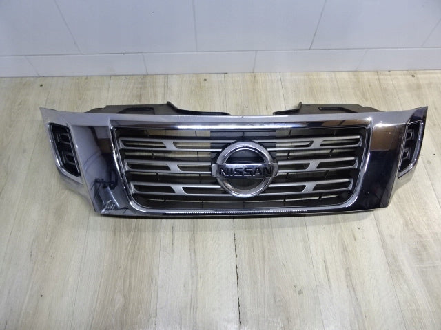 Kühlergrill Nissan NAVARA NP300 FRONTGRILL 623105JU1C Kühlergitter