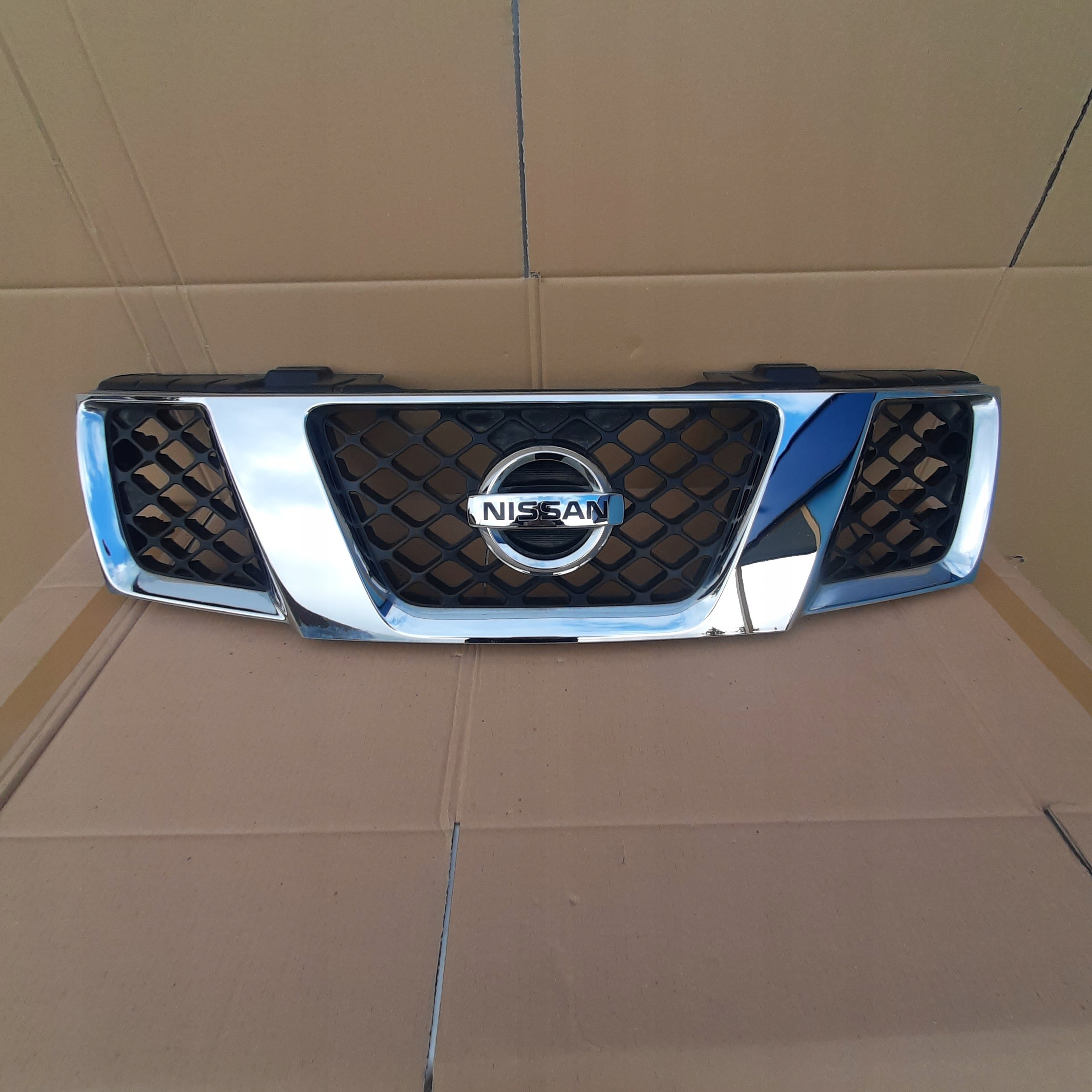  Kühlergrill Nissan PATHFINDER NAVARA FRONTGRILL Kühlergitter product image