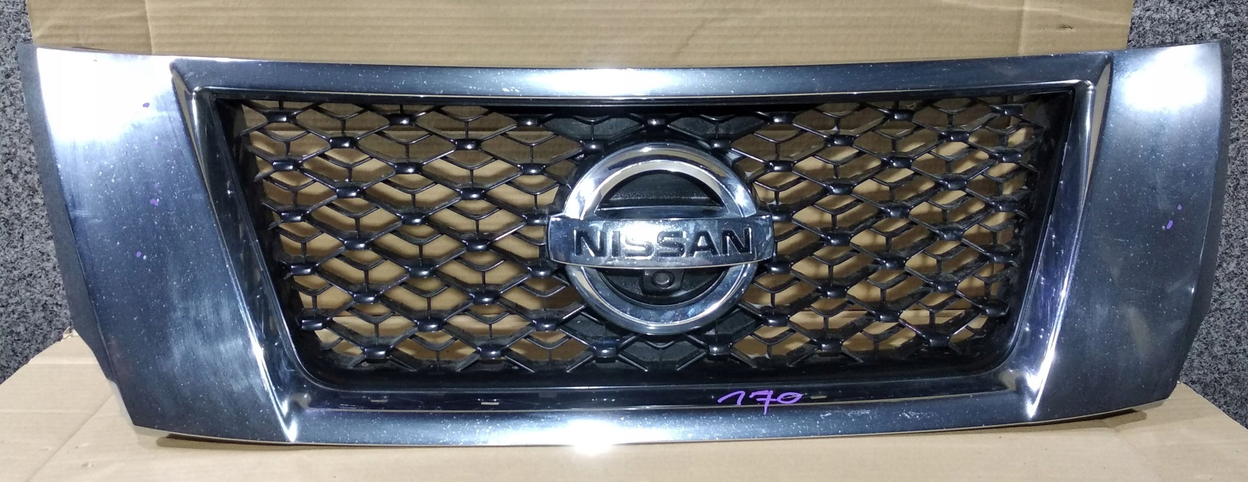 Kühlergrill Nissan PATHFINDER FRONTGRILL Kühlergitter