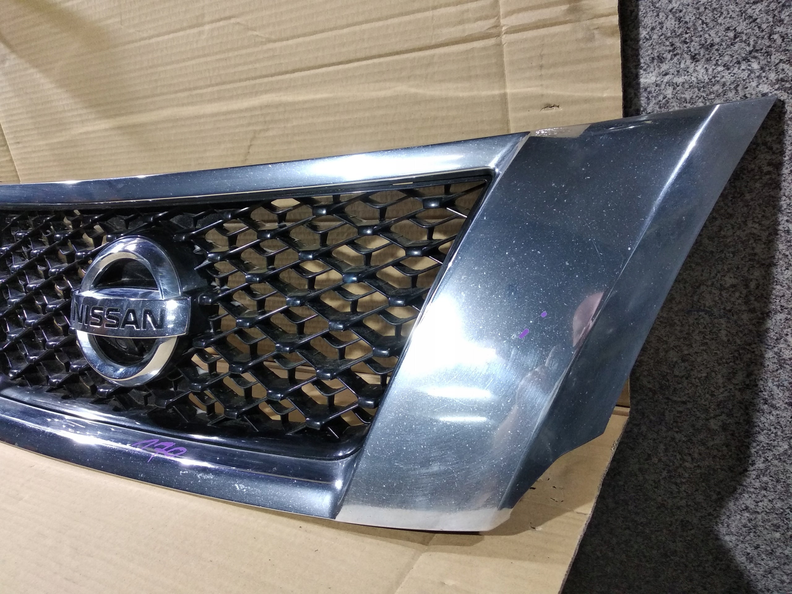 Kühlergrill Nissan PATHFINDER FRONTGRILL Kühlergitter