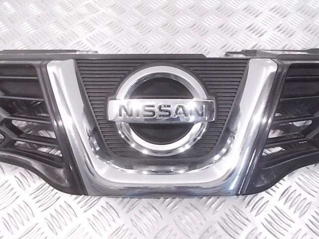 Kühlergrill Nissan J10 QASHQAI FRONTGRILL 62310BR00A Kühlergitter