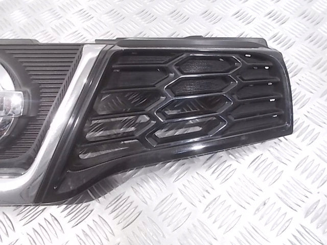 Kühlergrill Nissan J10 QASHQAI FRONTGRILL 62310BR00A Kühlergitter