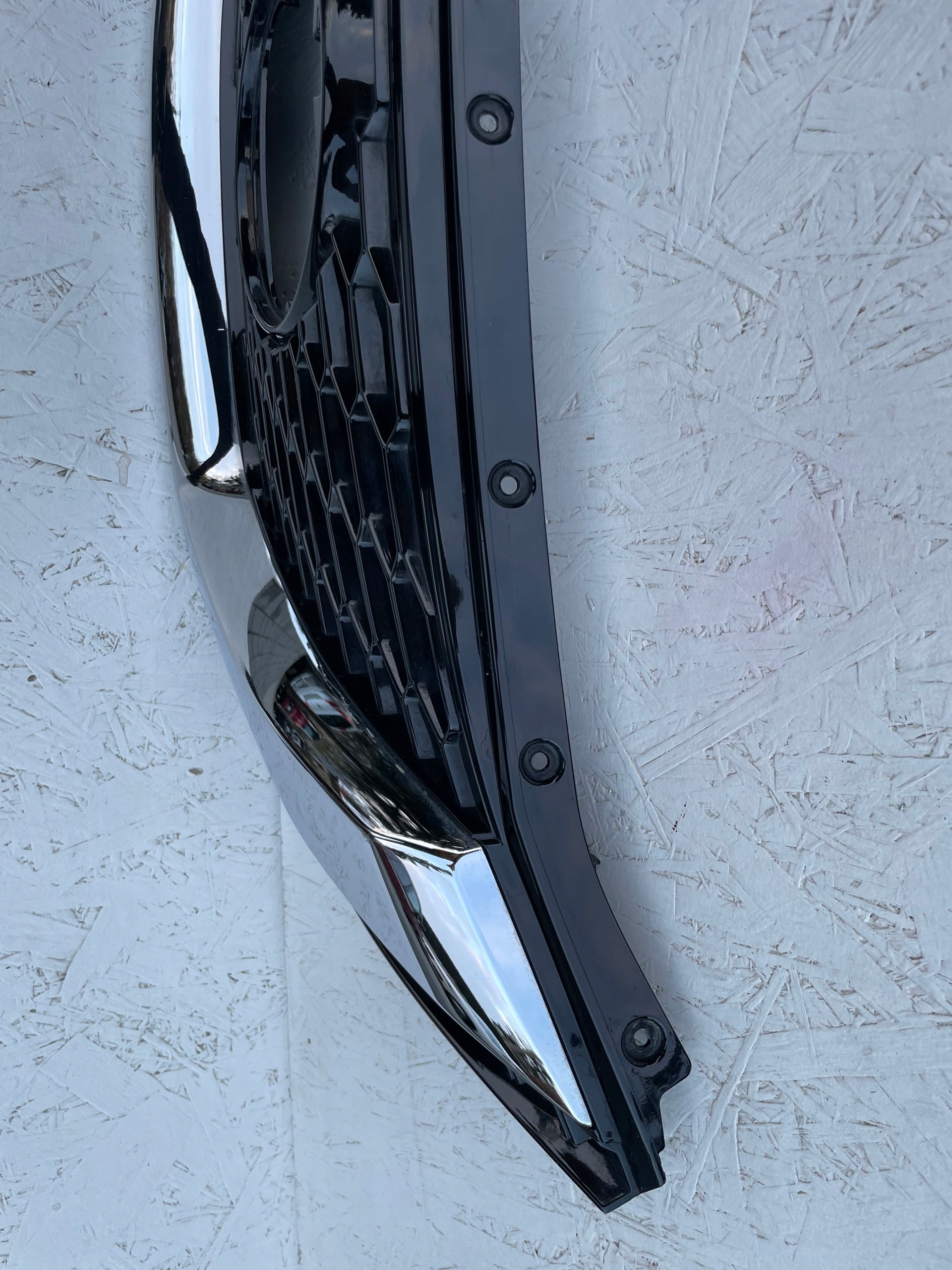 Kühlergrill Nissan J11 QASHQAI FRONTGRILL 62310HV3GR Kühlergitter