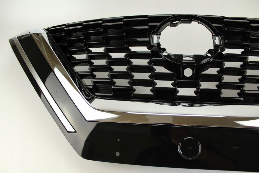 Kühlergrill Nissan QASHQAI FRONTGRILL 623106UAA6 Kühlergitter