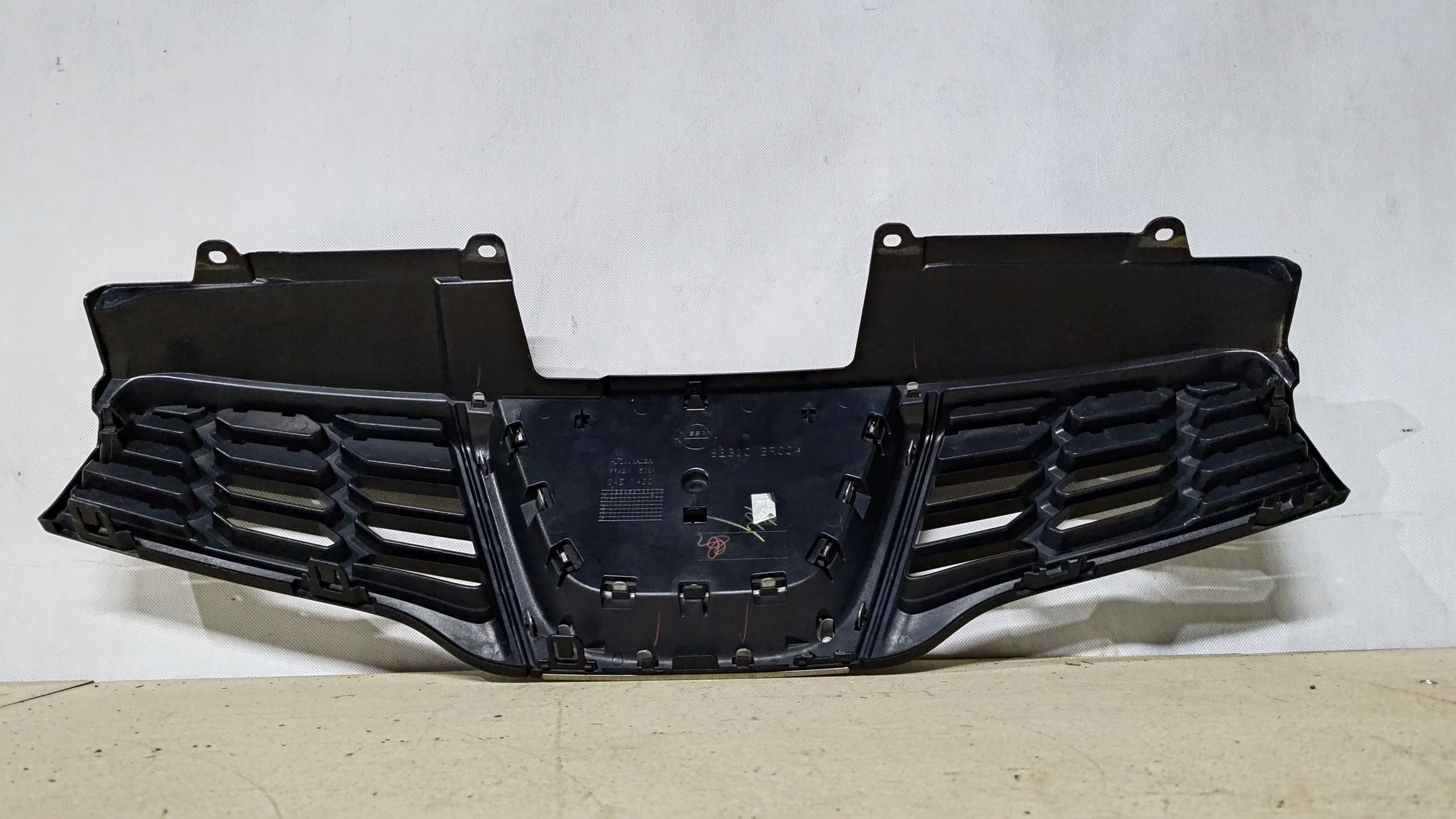 Kühlergrill Nissan QASHQAI J10 FRONTGRILL 62310BR00A Kühlergitter