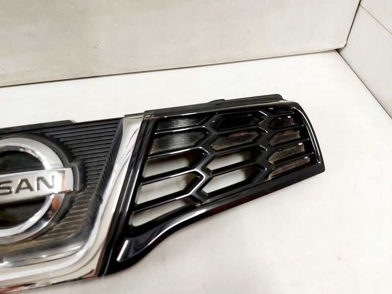 Kühlergrill Nissan QASHQAI J10 FRONTGRILL 62310BR00A Kühlergitter