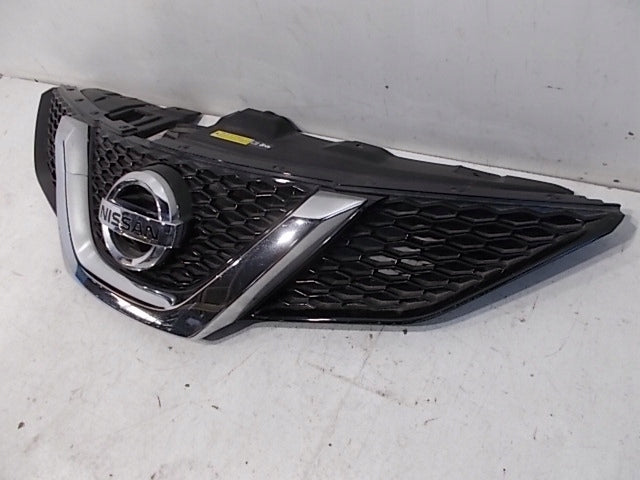 Kühlergrill Nissan 4 QASHQAI FRONTGRILL 623124EA0D Kühlergitter