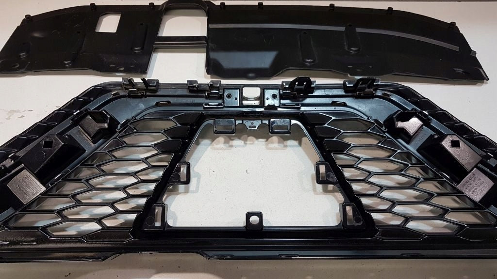 Kühlergrill Nissan QASHQAI FRONTGRILL 62310HV00A Kühlergitter