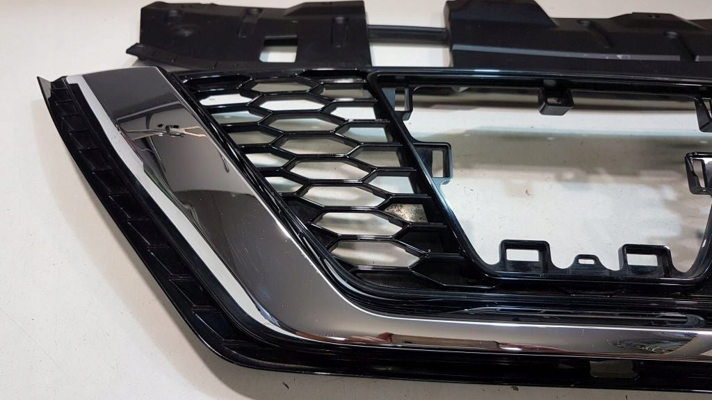 Kühlergrill Nissan QASHQAI FRONTGRILL 62310HV00A Kühlergitter