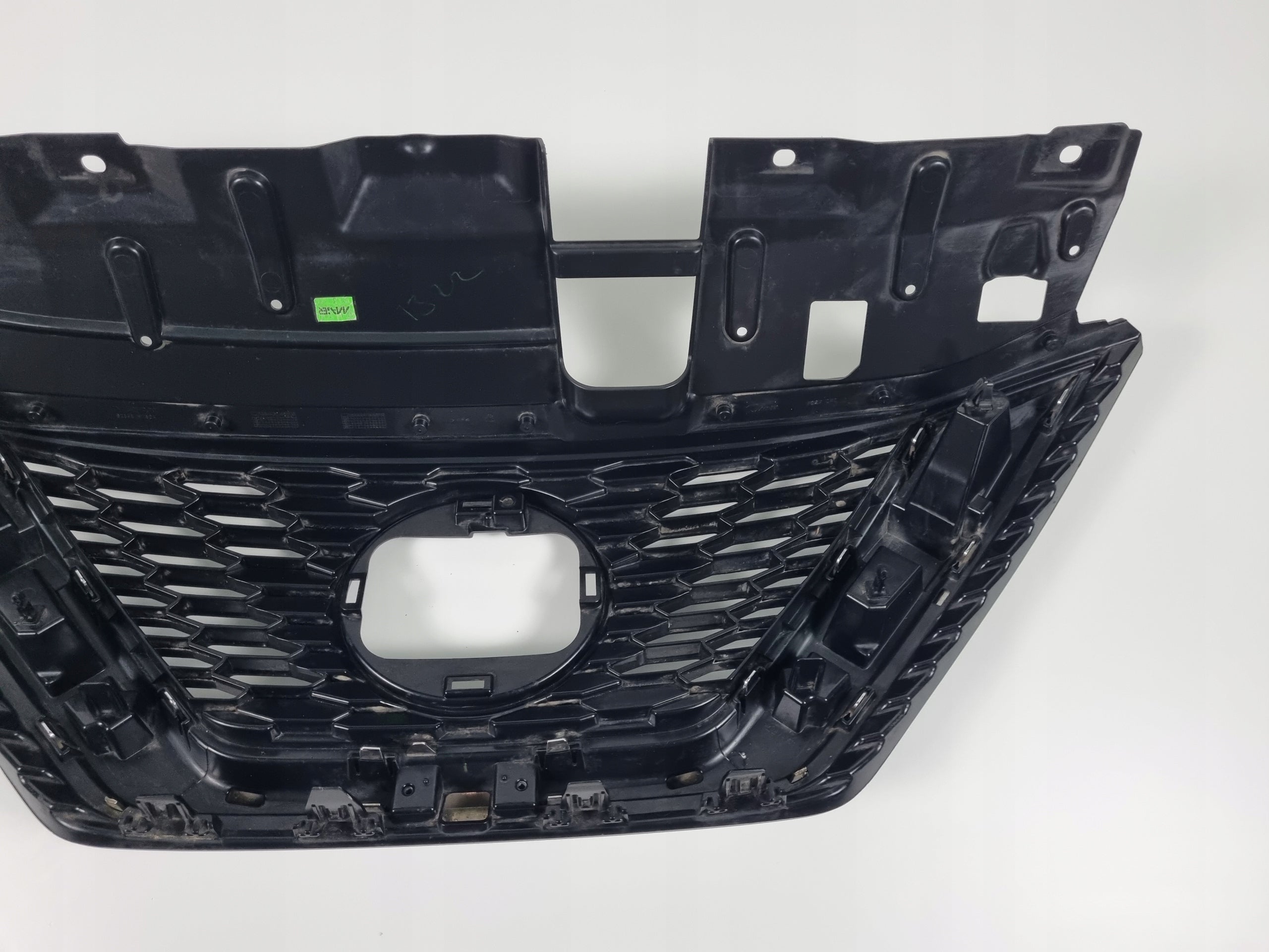 Kühlergrill Nissan QASHQAI J11 FRONTGRILL 62398HV80A Kühlergitter