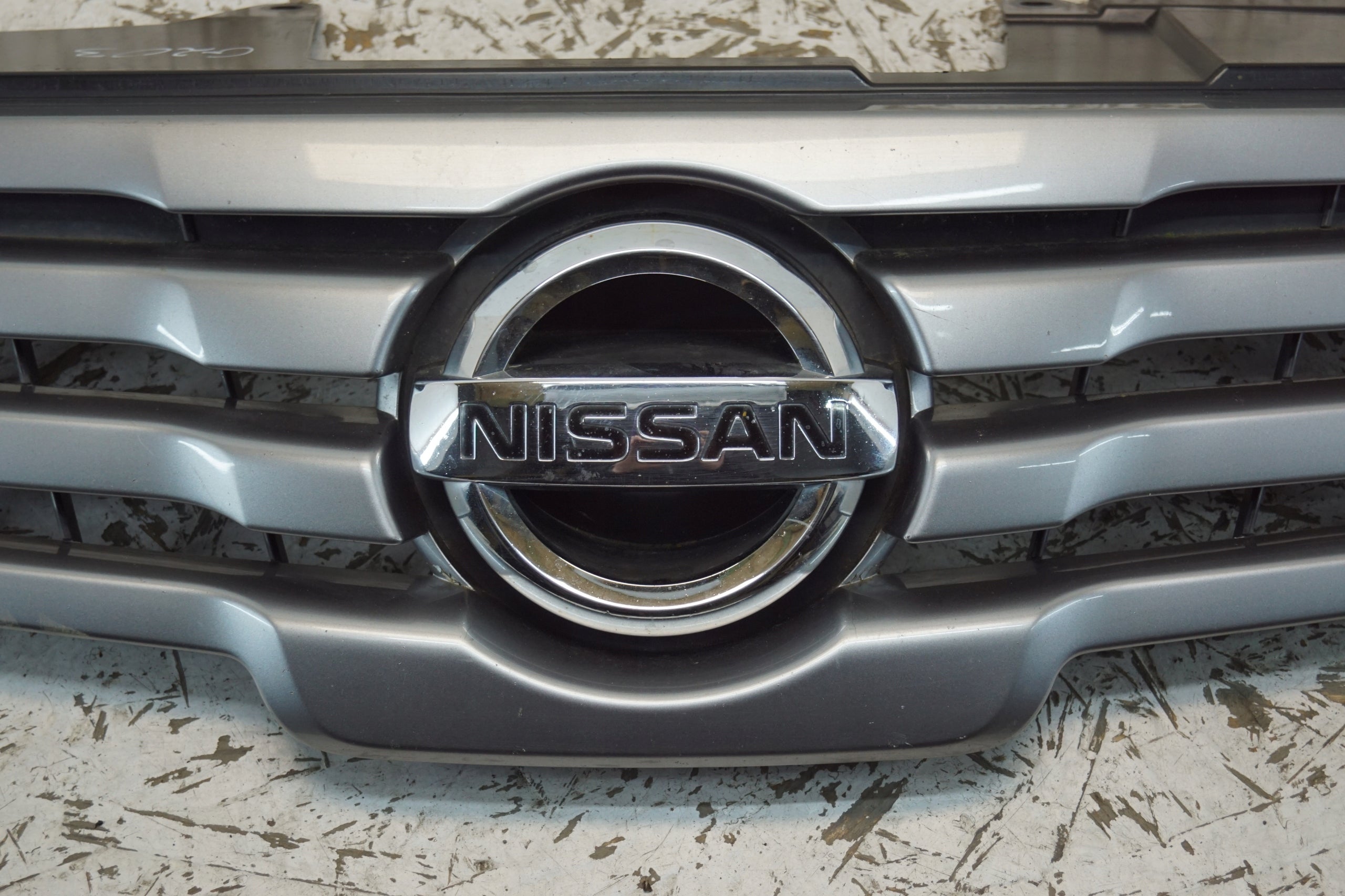 Kühlergrill Nissan QASHQAI J10 FRONTGRILL 62310EY10A Kühlergitter