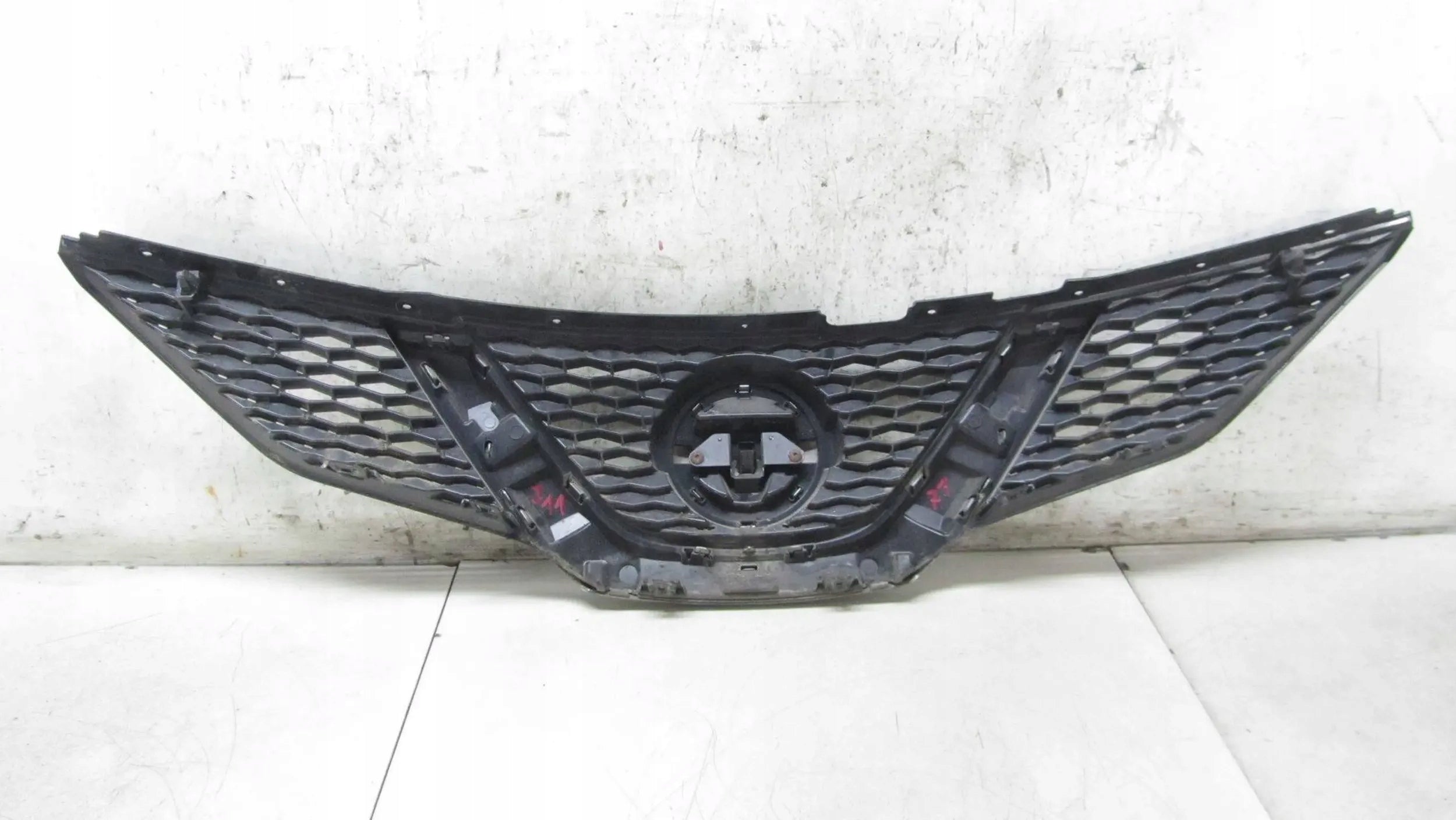 Kühlergrill Nissan QASHQAI J11 FRONTGRILL 623124EA0D Kühlergitter