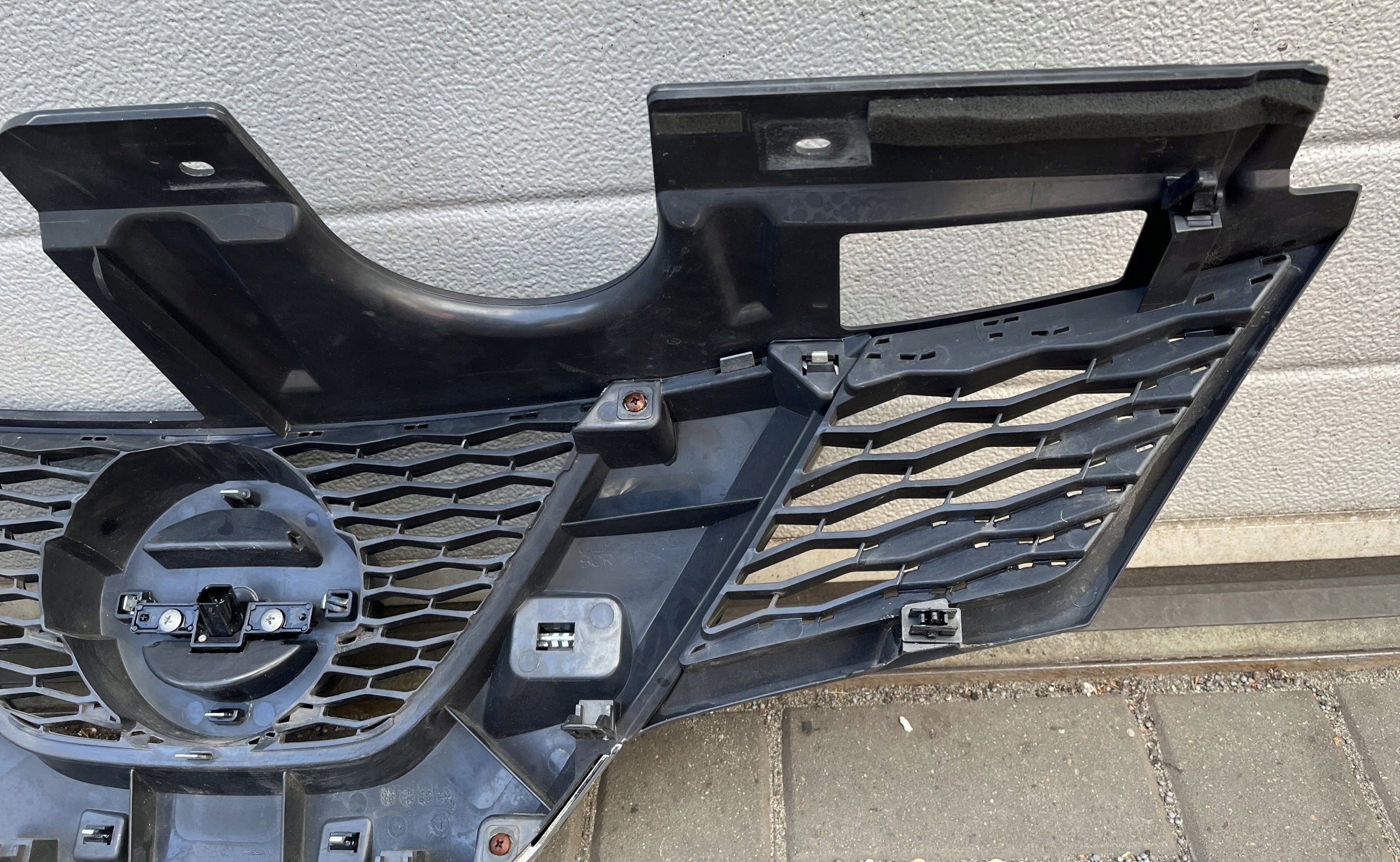 Kühlergrill Nissan XTRAIL T32 4 FRONTGRILL 623104CE0A Kühlergitter