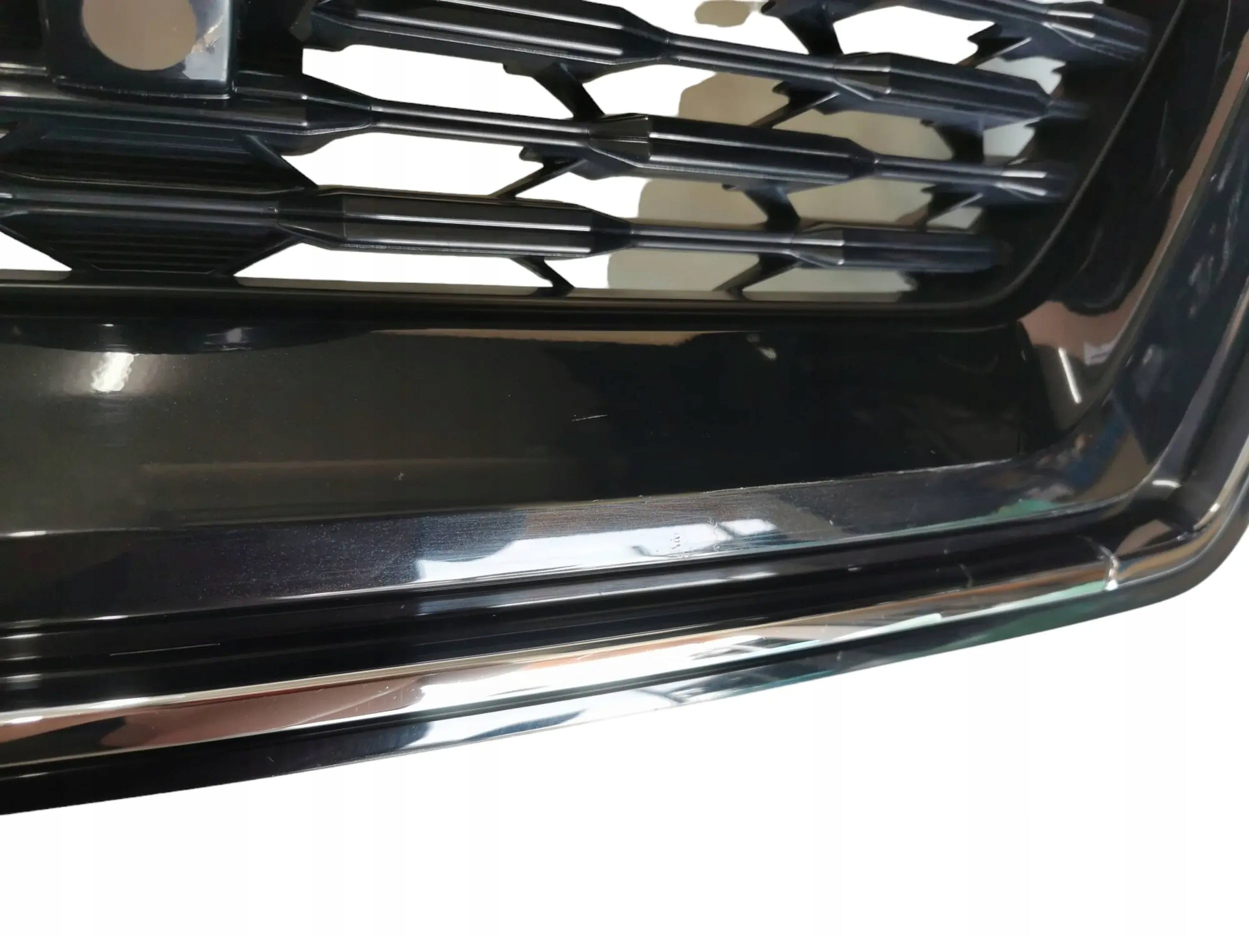 Kühlergrill Nissan XTRAIL FRONTGRILL 623106RU0A Kühlergitter