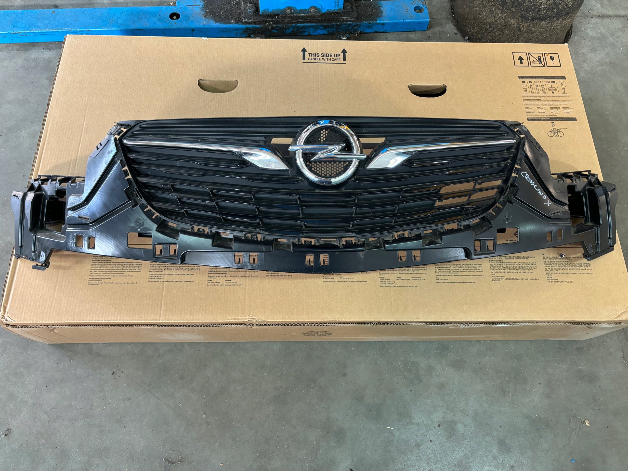 Kühlergrill Opel E H CROSSLAND K G FRONTGRILL Kühlergitter