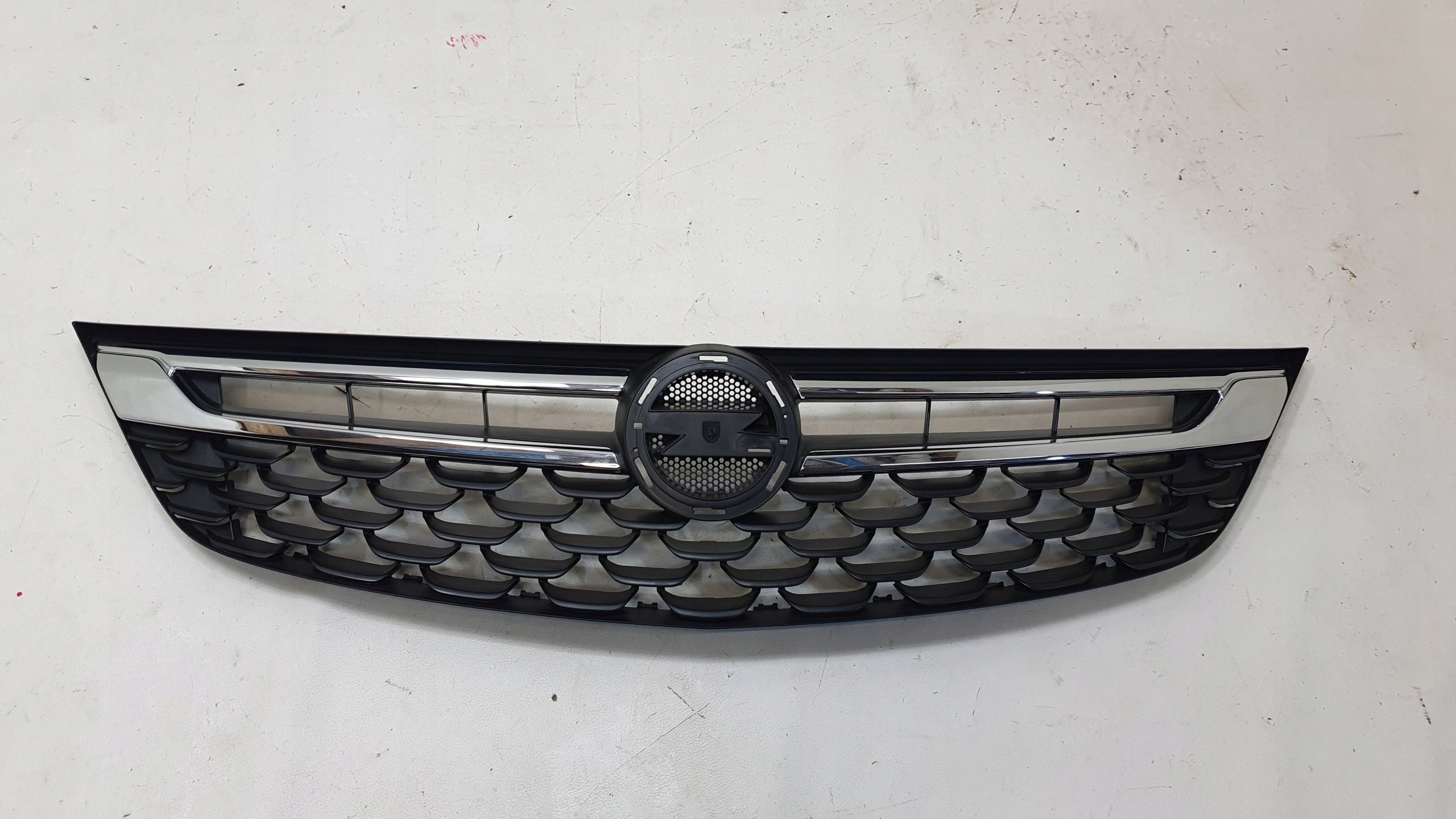 Kühlergrill Opel H E C D L ASTRA ASTRA K 1 I G FRONTGRILL 13464791 Kühlergitter