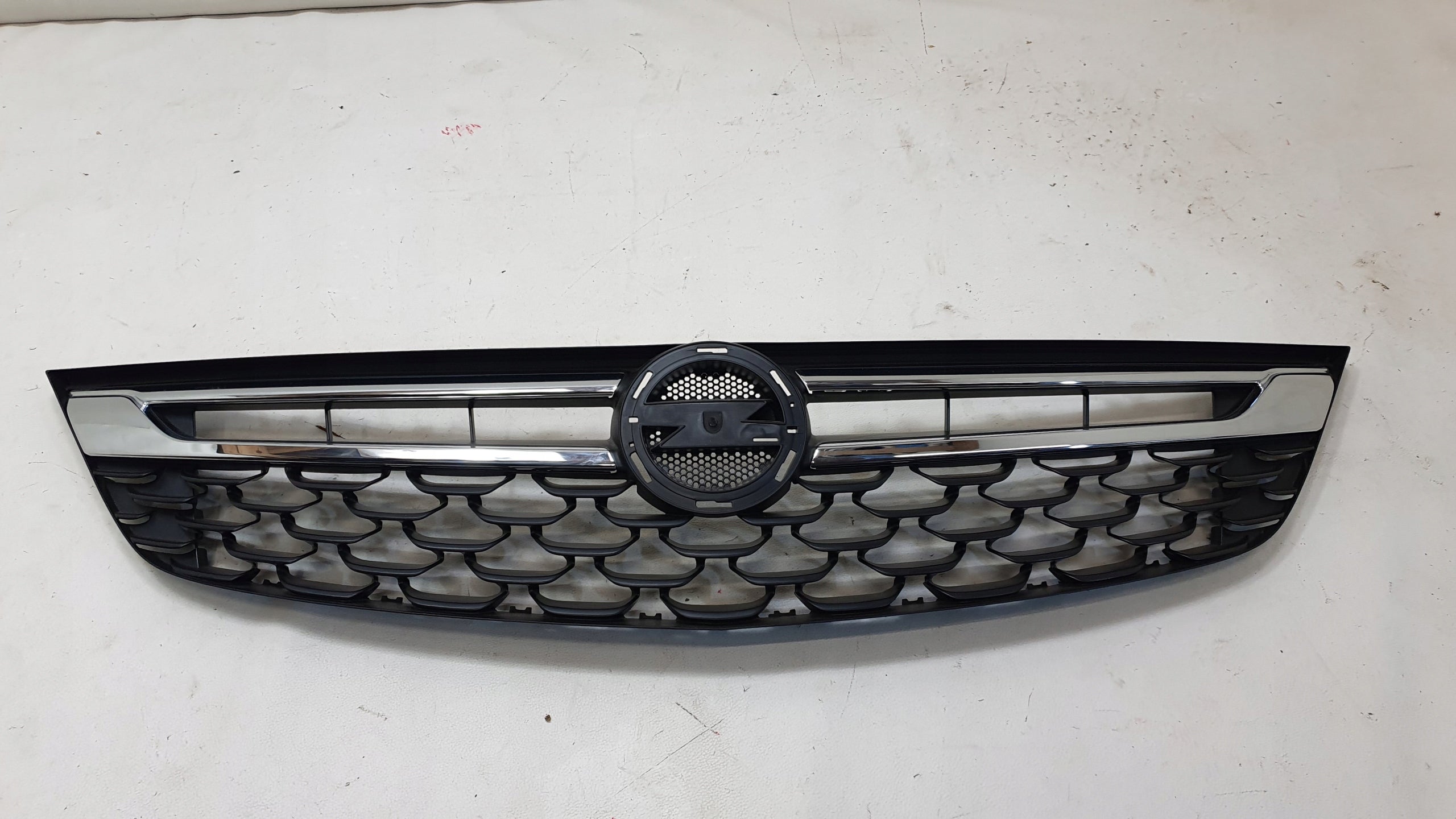 Kühlergrill Opel H E C D L ASTRA ASTRA K 1 I G FRONTGRILL 13464791 Kühlergitter