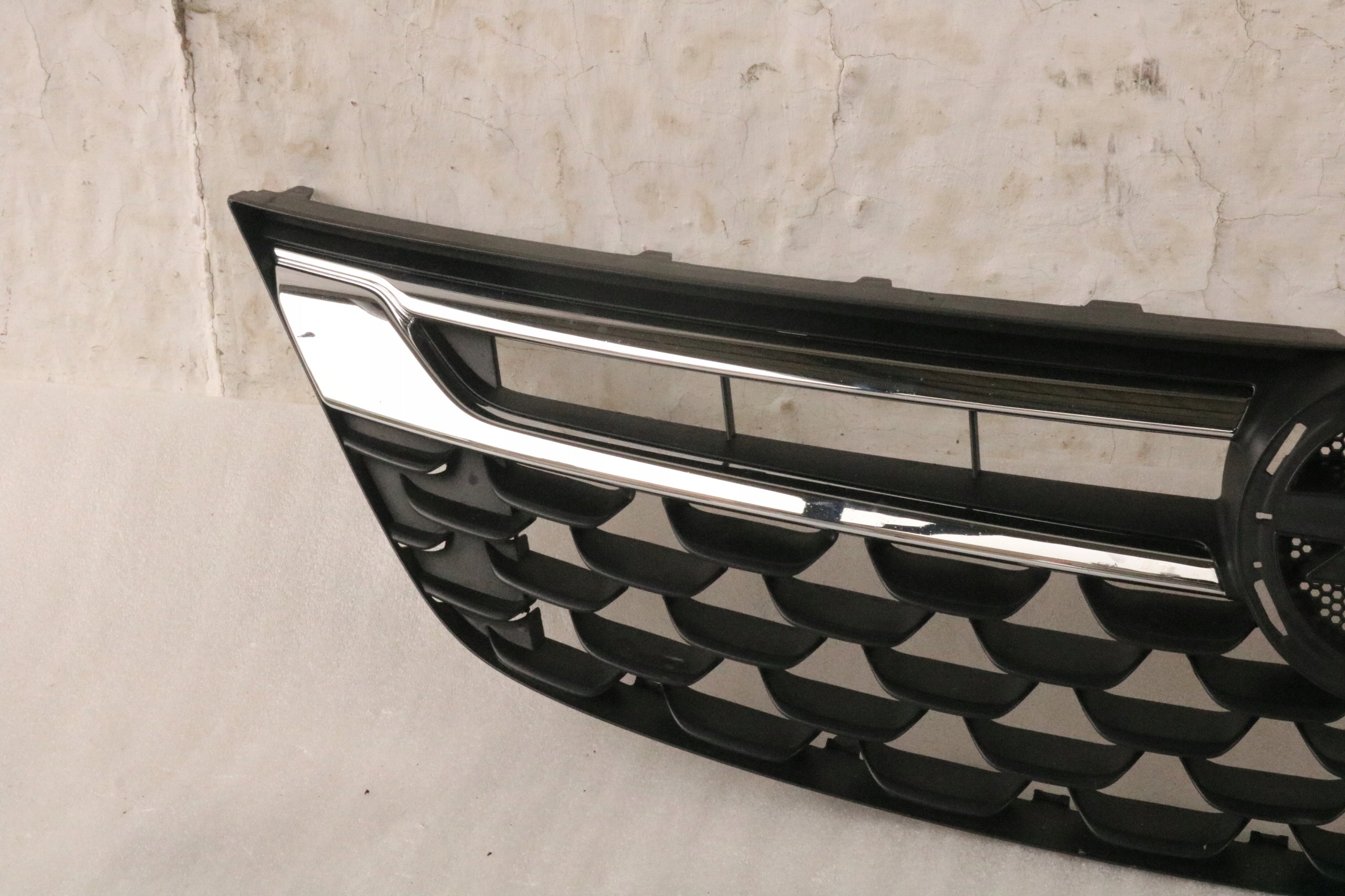 Kühlergrill Opel H 1 E C D L ASTRA ASTRA K G FRONTGRILL 13464791 Kühlergitter