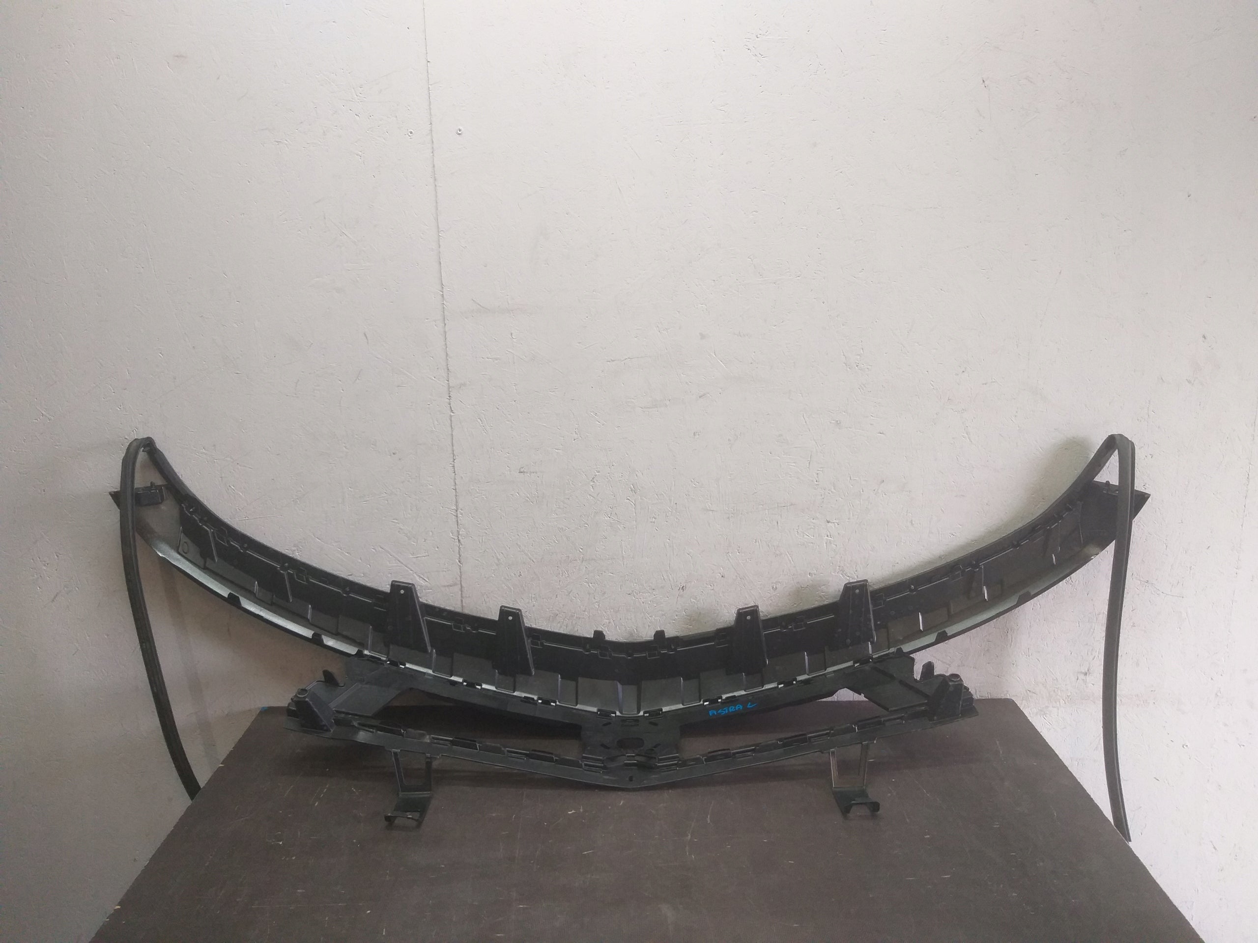 Kühlergrill Opel C E G L ASTRA ASTRA L FRONTGRILL 39953880 Kühlergitter