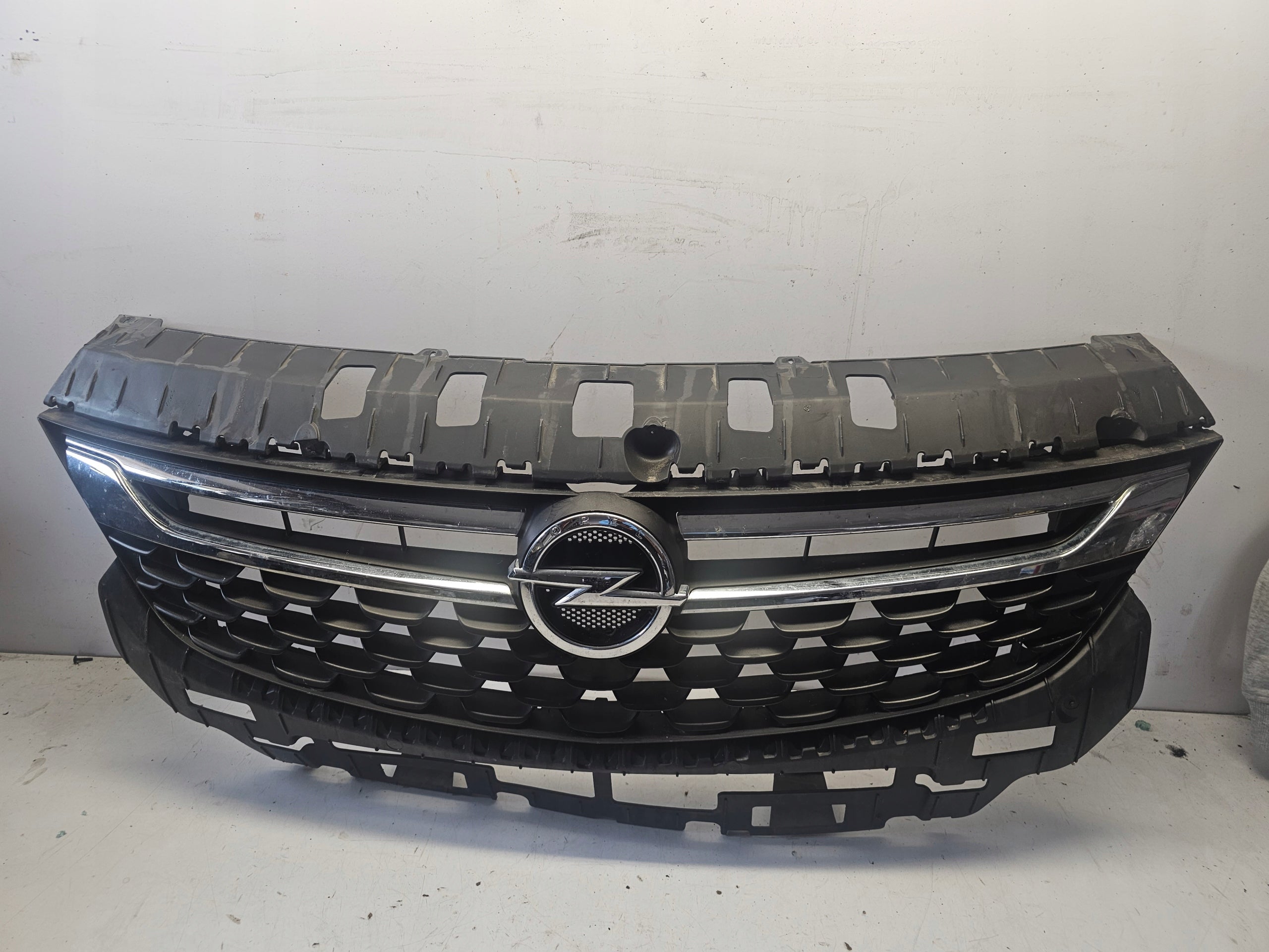  Kühlergrill Opel ASTRA K H E C D G L ASTRA FRONTGRILL Kühlergitter product image