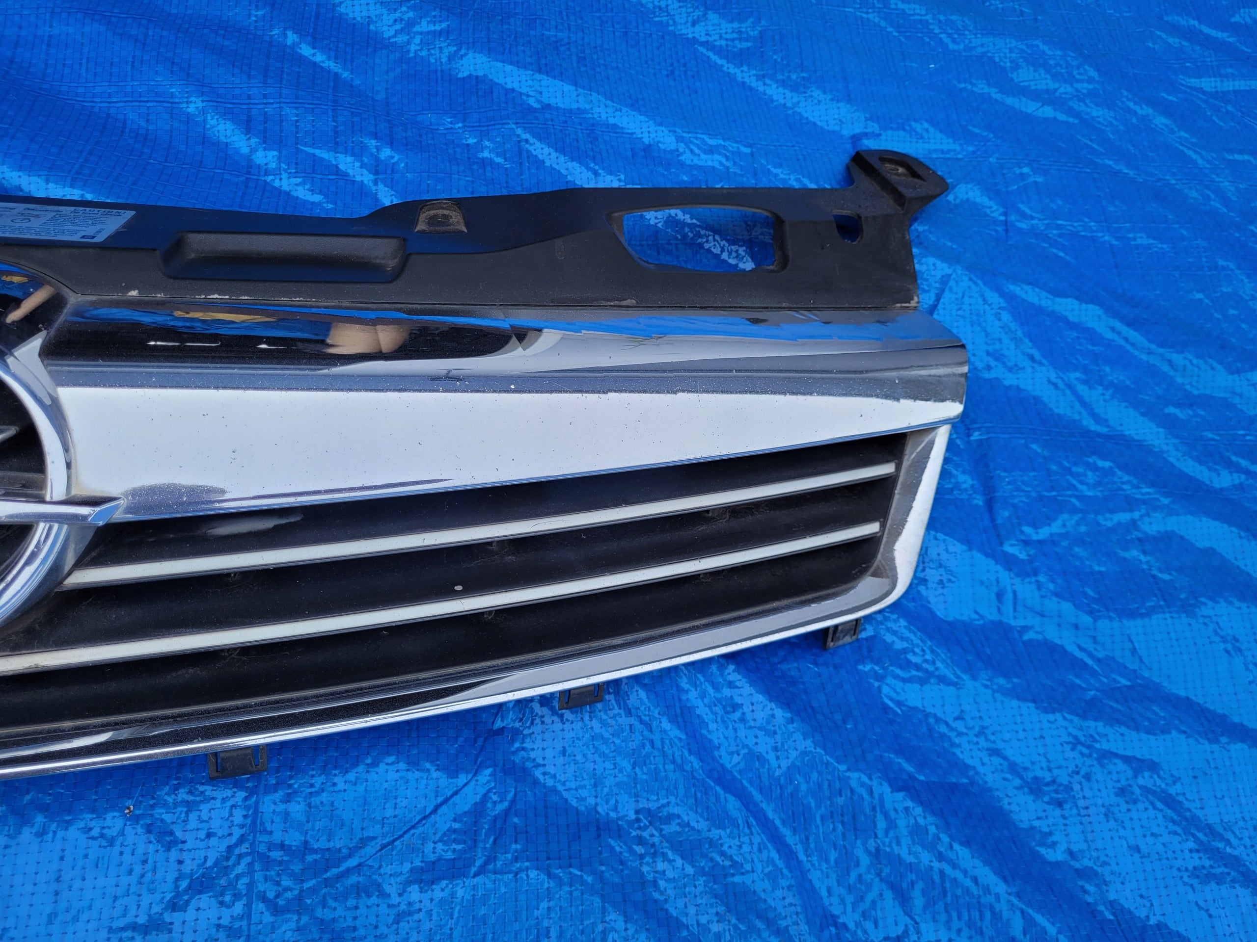 Kühlergrill Opel E ASTRA H D 1 C L F G K FRONTGRILL 13225775 Kühlergitter