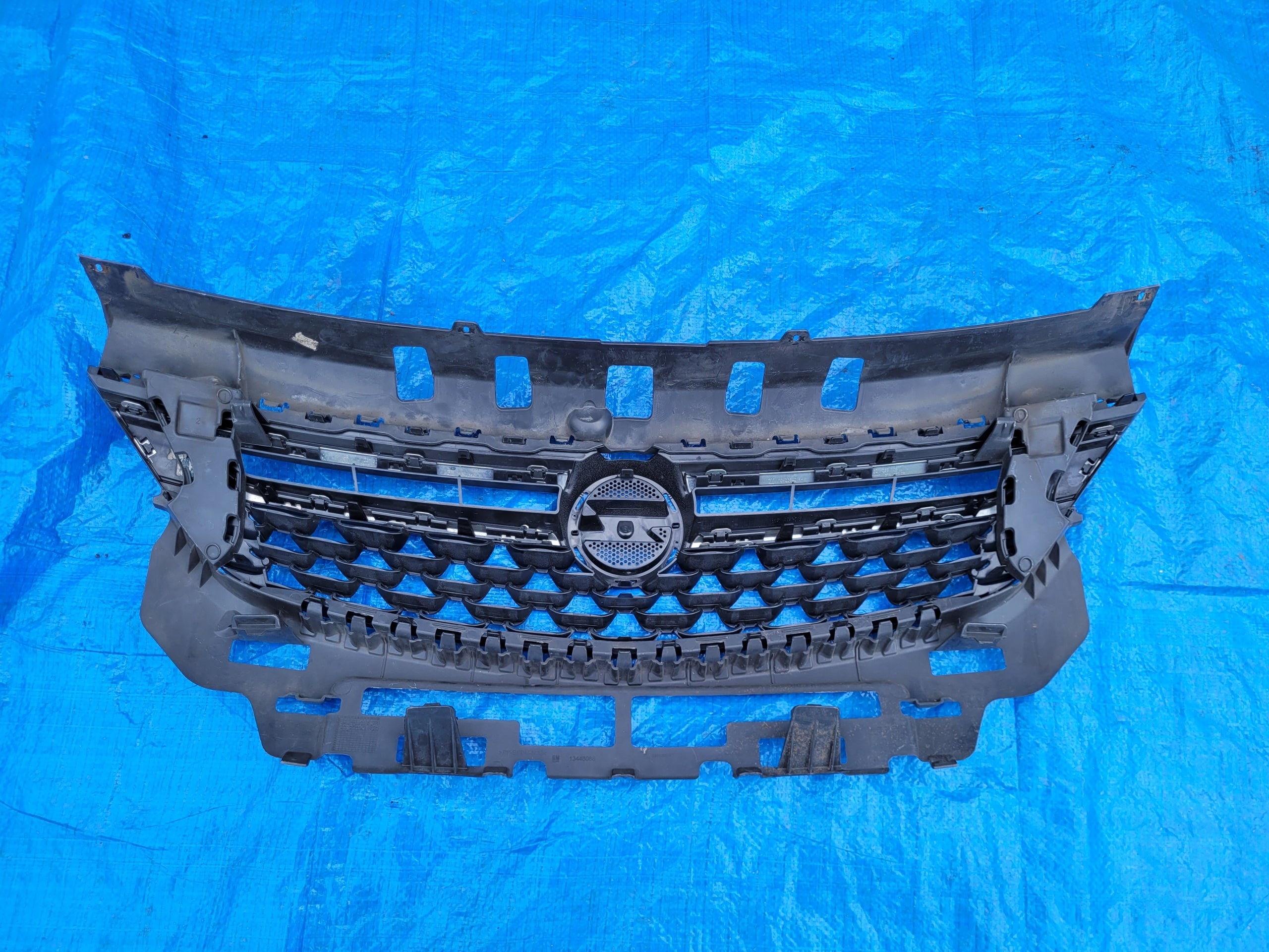 Kühlergrill Opel H 1 E C D L G ASTRA K FRONTGRILL 13448088 Kühlergitter