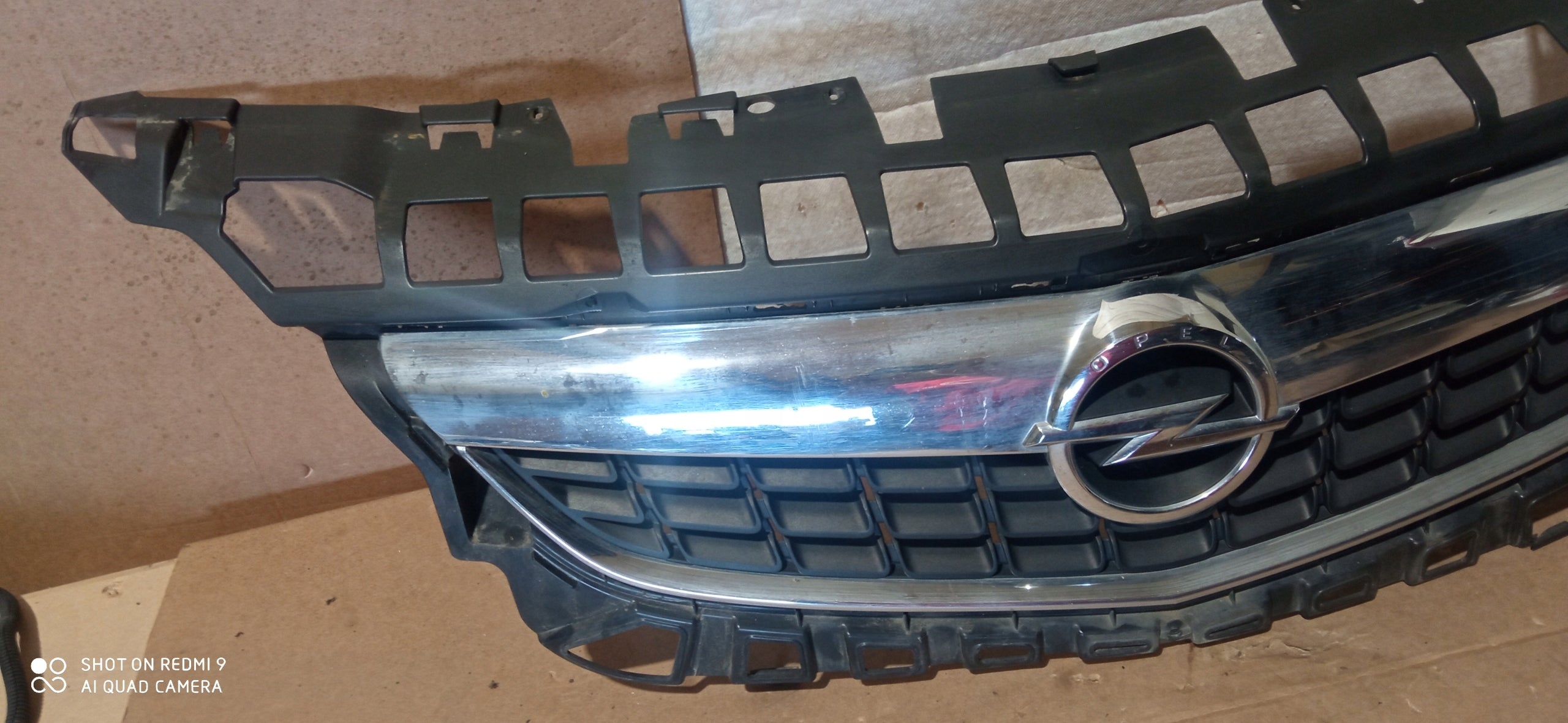 Kühlergrill Opel C E G ASTRA J L ASTRA 1 D H FRONTGRILL 13266577 Kühlergitter