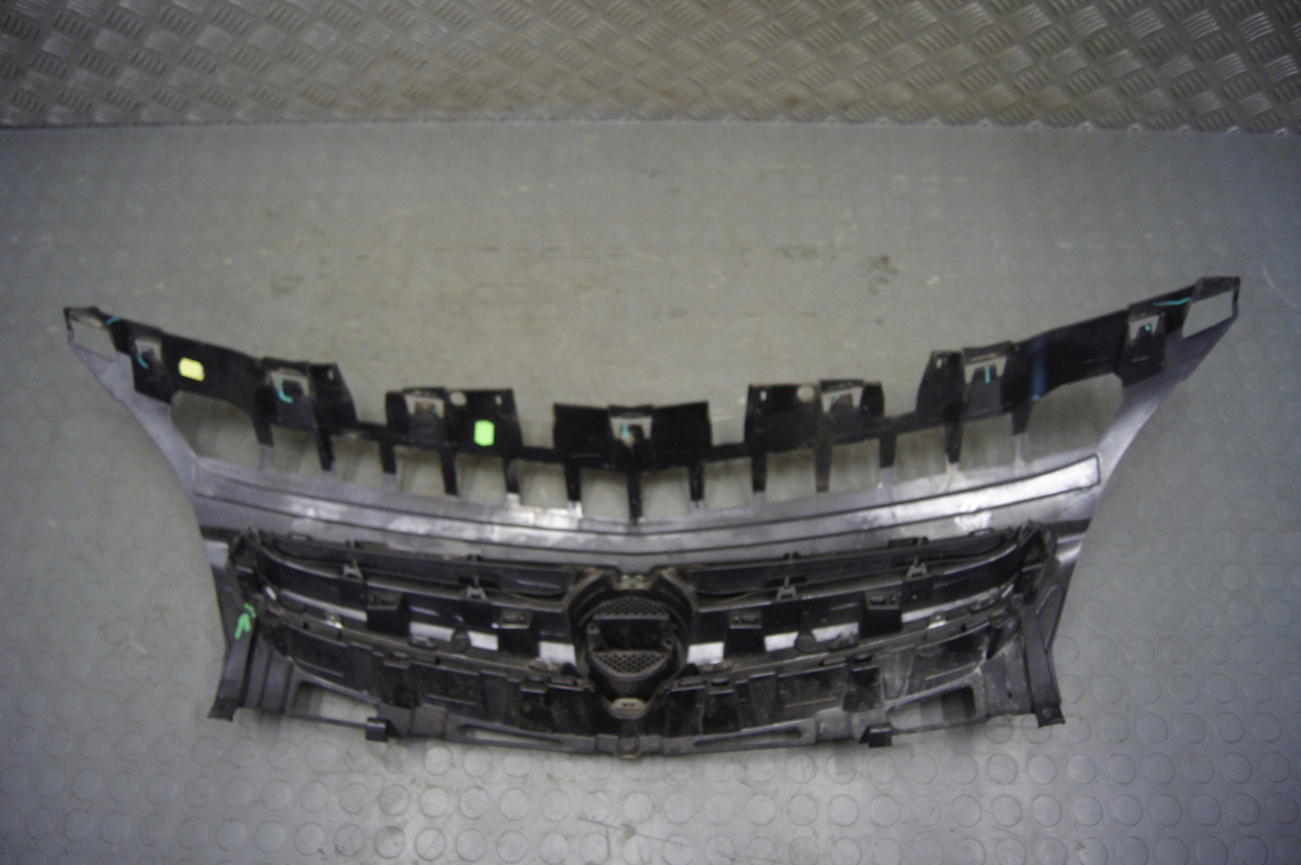 Kühlergrill Opel G B H L ASTRA D ASTRA J 1 E FRONTGRILL 13368851 Kühlergitter