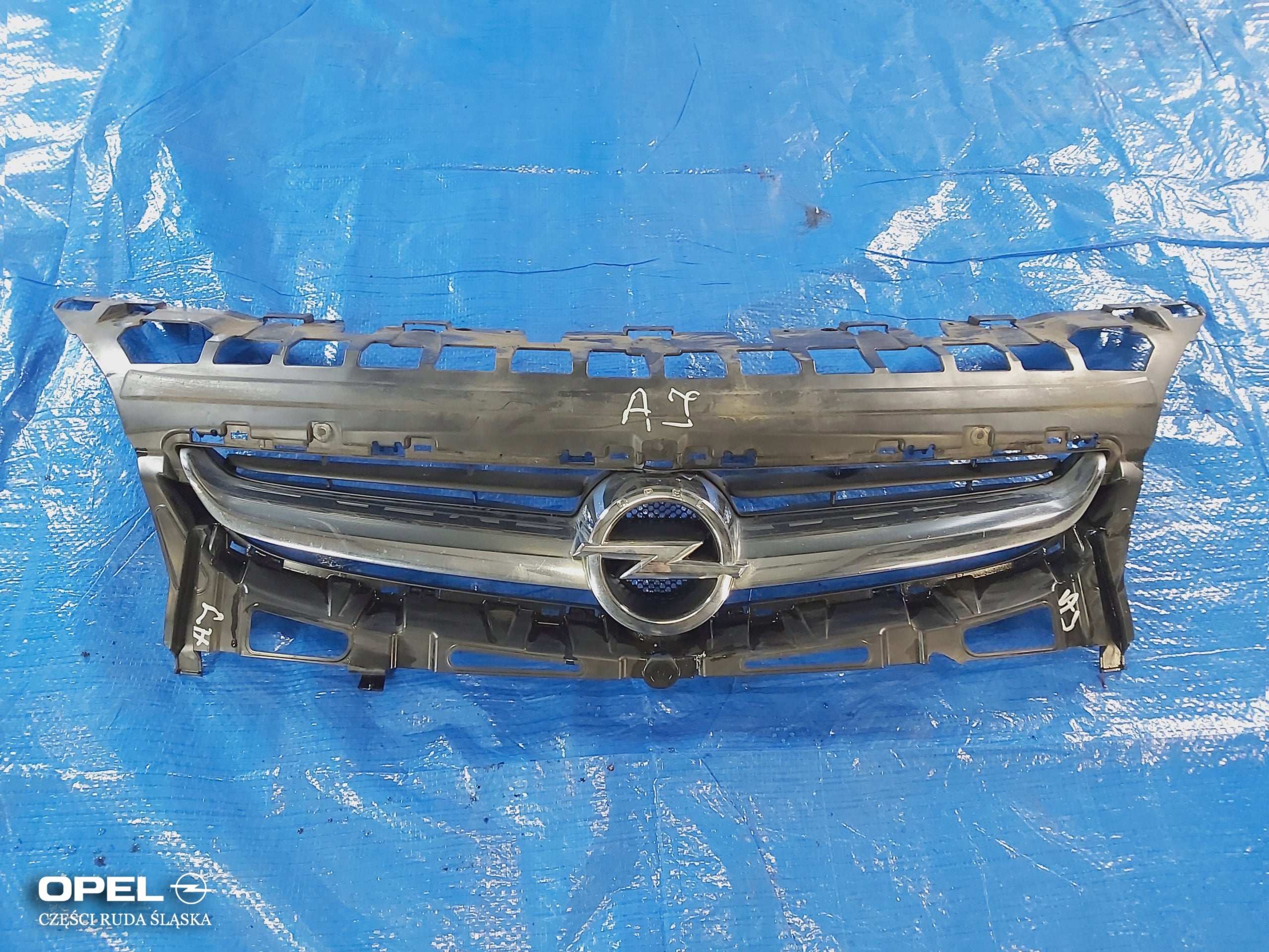  Grille de radiateur Opel H 1 E ASTRA JCDKFLG FRONTGRILL 13368851 Grille de radiateur  product image