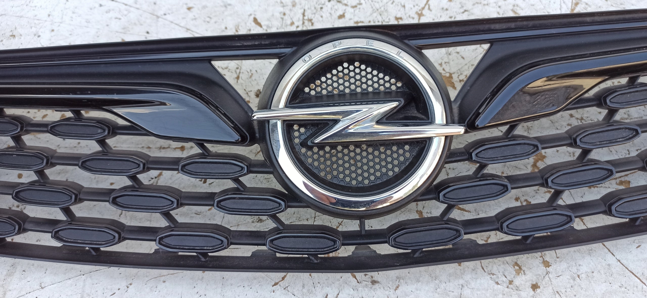 Kühlergrill Opel E L ASTRA ASTRA K D 1 F G FRONTGRILL 39130501 Kühlergitter