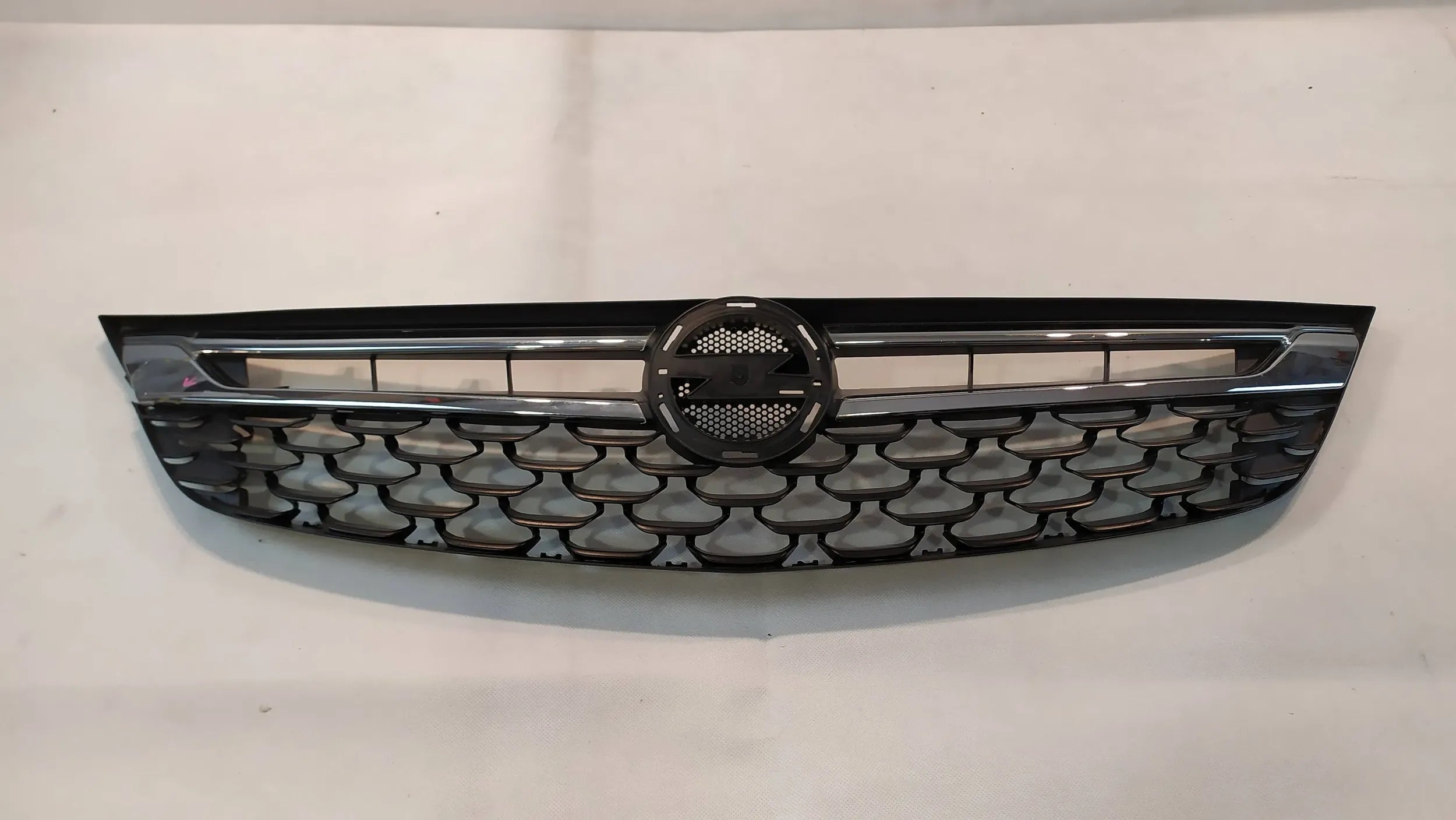 Kühlergrill Opel H E C D L ASTRA ASTRA K G FRONTGRILL Kühlergitter