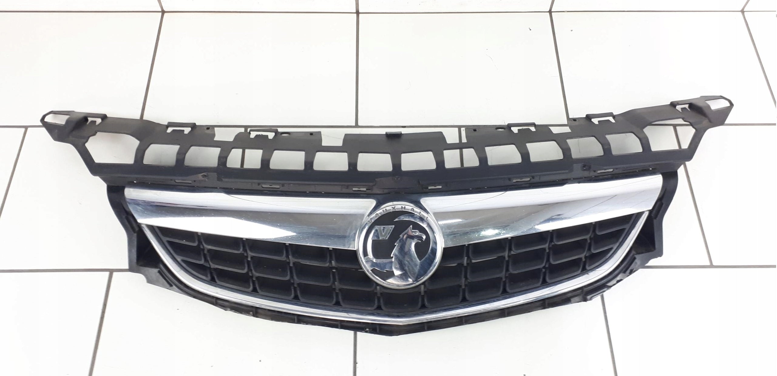 Kühlergrill Opel H 1 E ASTRA J C D K L ASTRA G FRONTGRILL 13266577 Kühlergitter