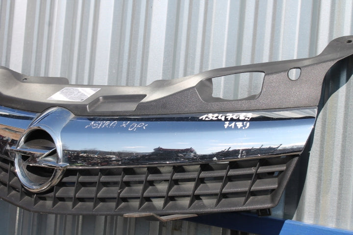 Kühlergrill Opel GT ASTRA H 1 E C L ASTRA FRONTGRILL 13247083 Kühlergitter