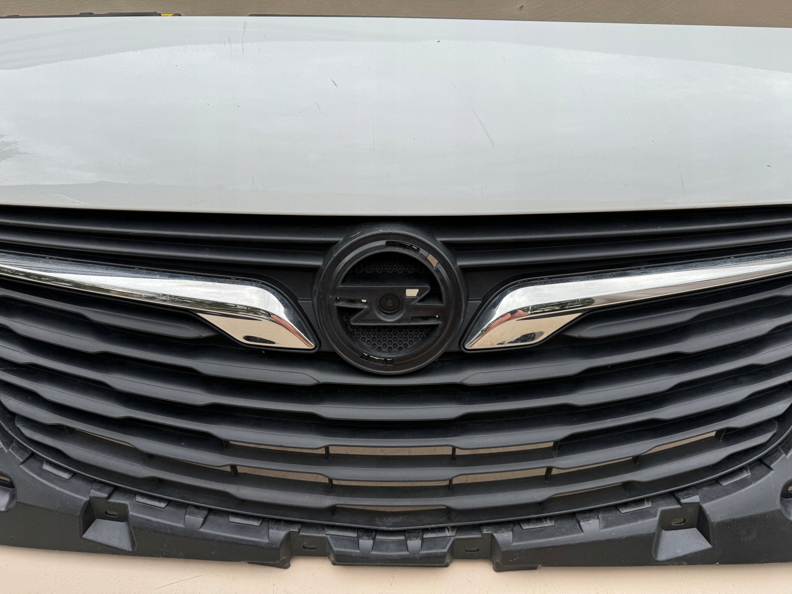 Kühlergrill Opel G COMBO E D K L 1 A FRONTGRILL Kühlergitter