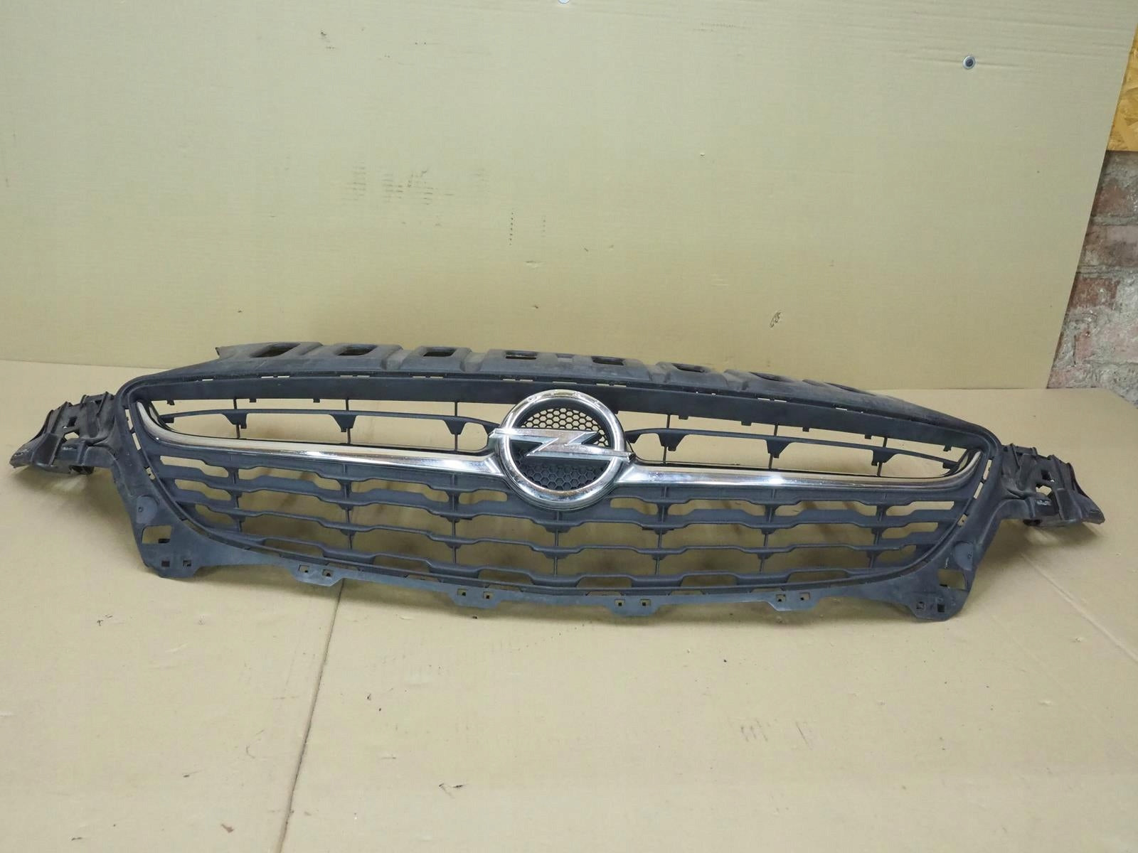 Kühlergrill Opel H CORSA E D K L G FRONTGRILL 39003576 Kühlergitter