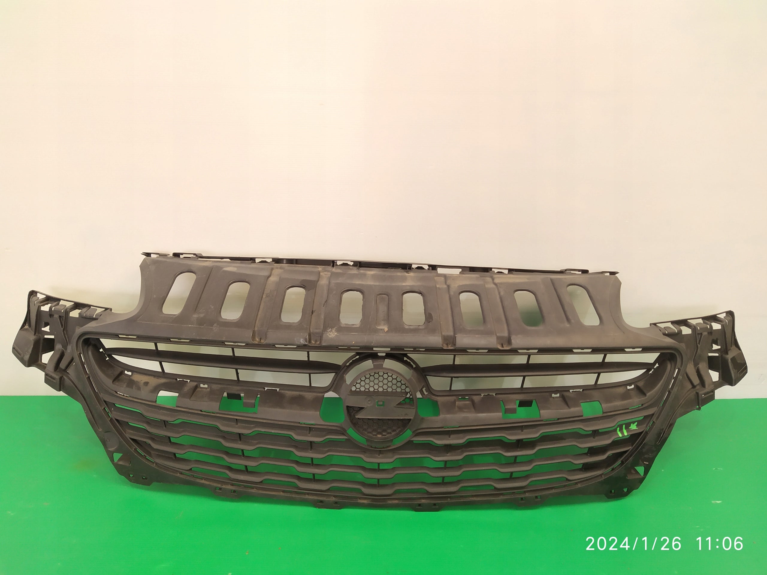  Grille de radiateur Opel CORSA ELG 1 FRONTGRILL 39003576 calandre  product image