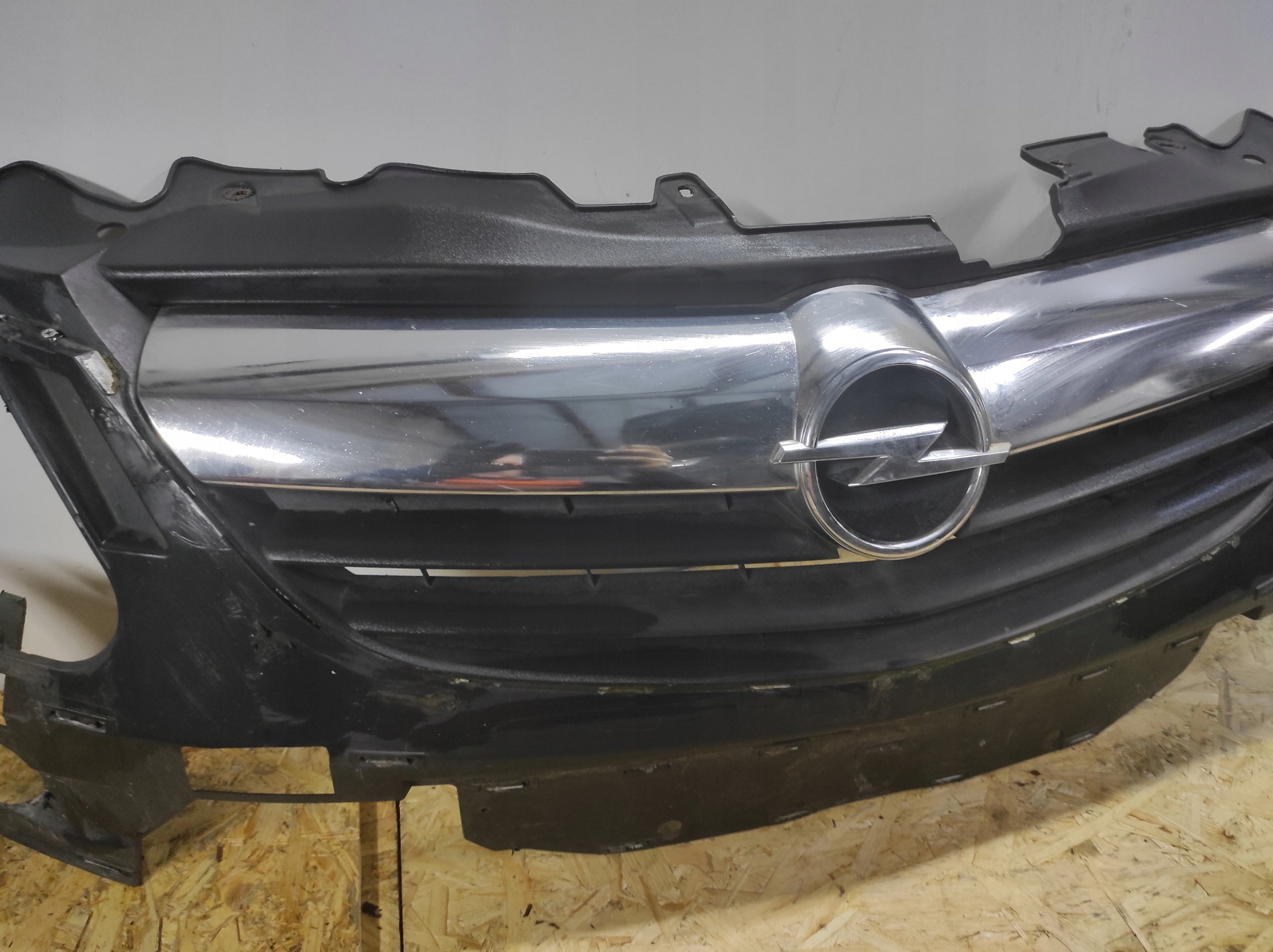 Kühlergrill Opel 1 E F L G CORSA D FRONTGRILL Kühlergitter