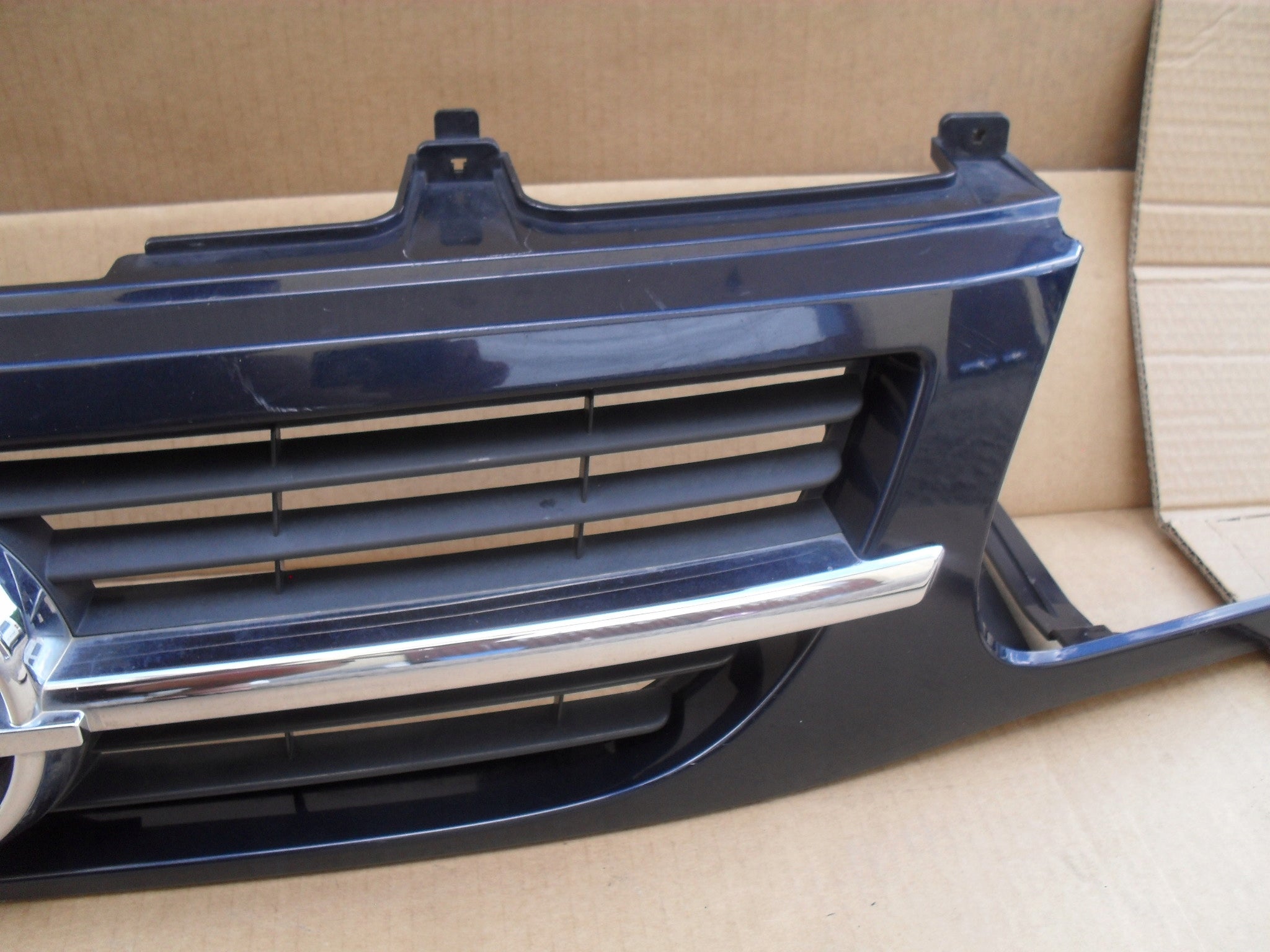 Kühlergrill Opel FRONTERA D B L G FRONTGRILL Kühlergitter