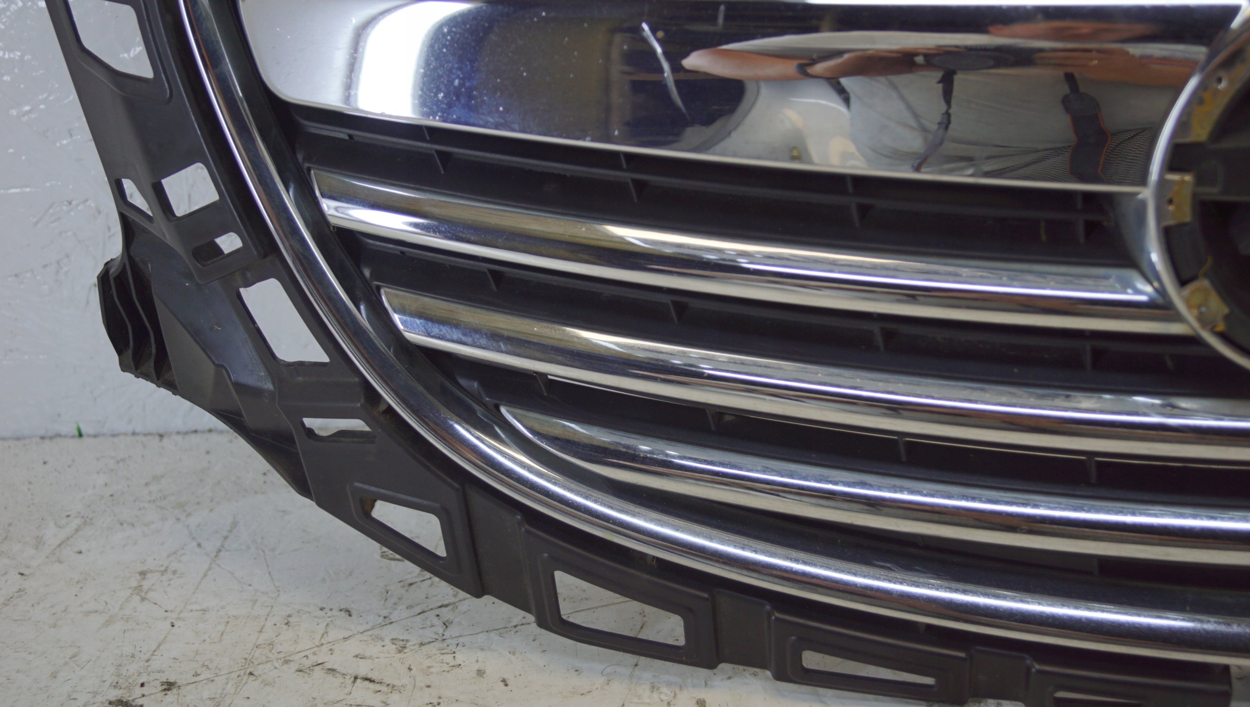 Kühlergrill Opel H 1 E C D L INSIGNIA FRONTGRILL 13238420 Kühlergitter