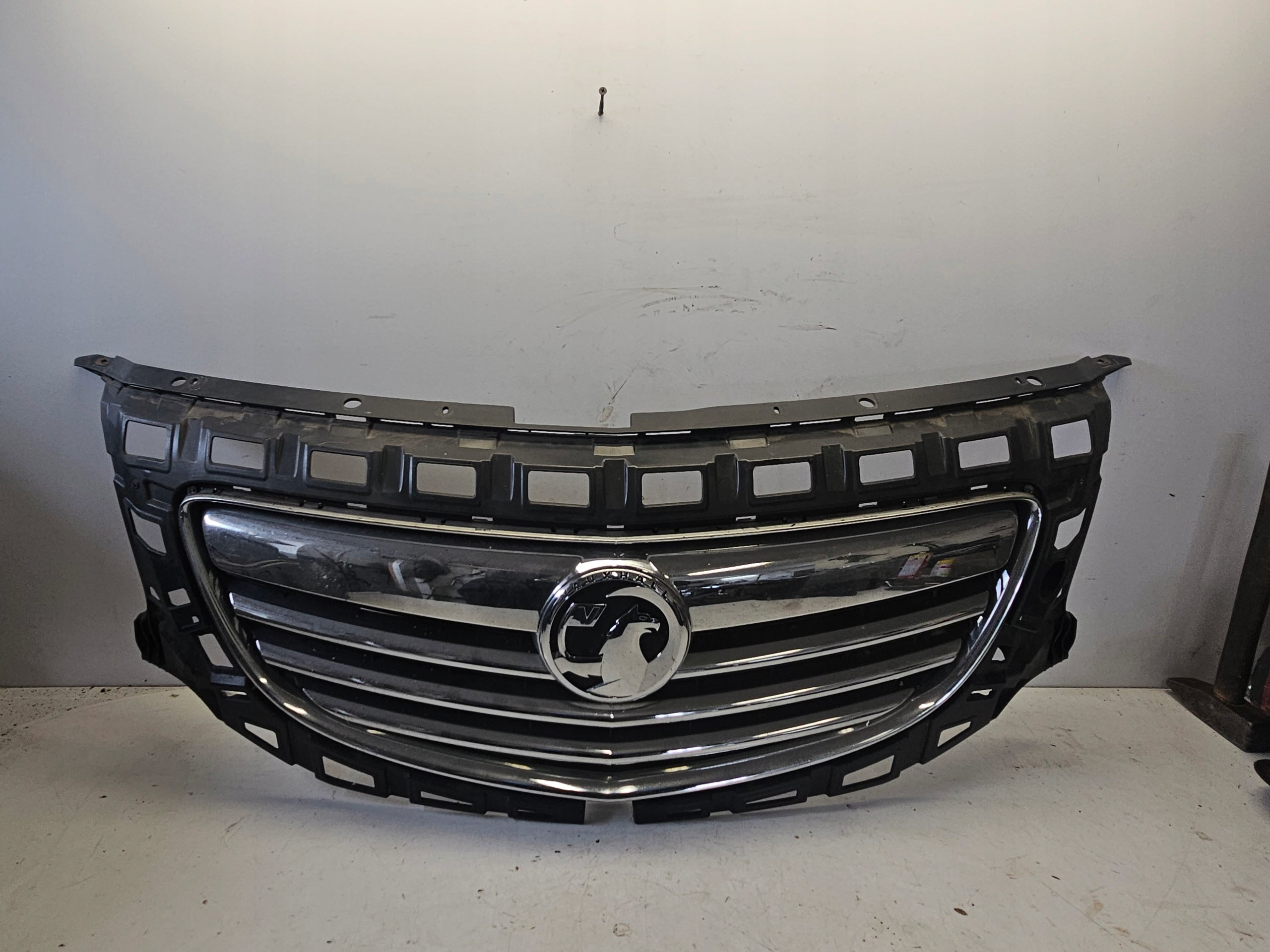 Kühlergrill Opel H E C D F K L INSIGNIA FRONTGRILL Kühlergitter