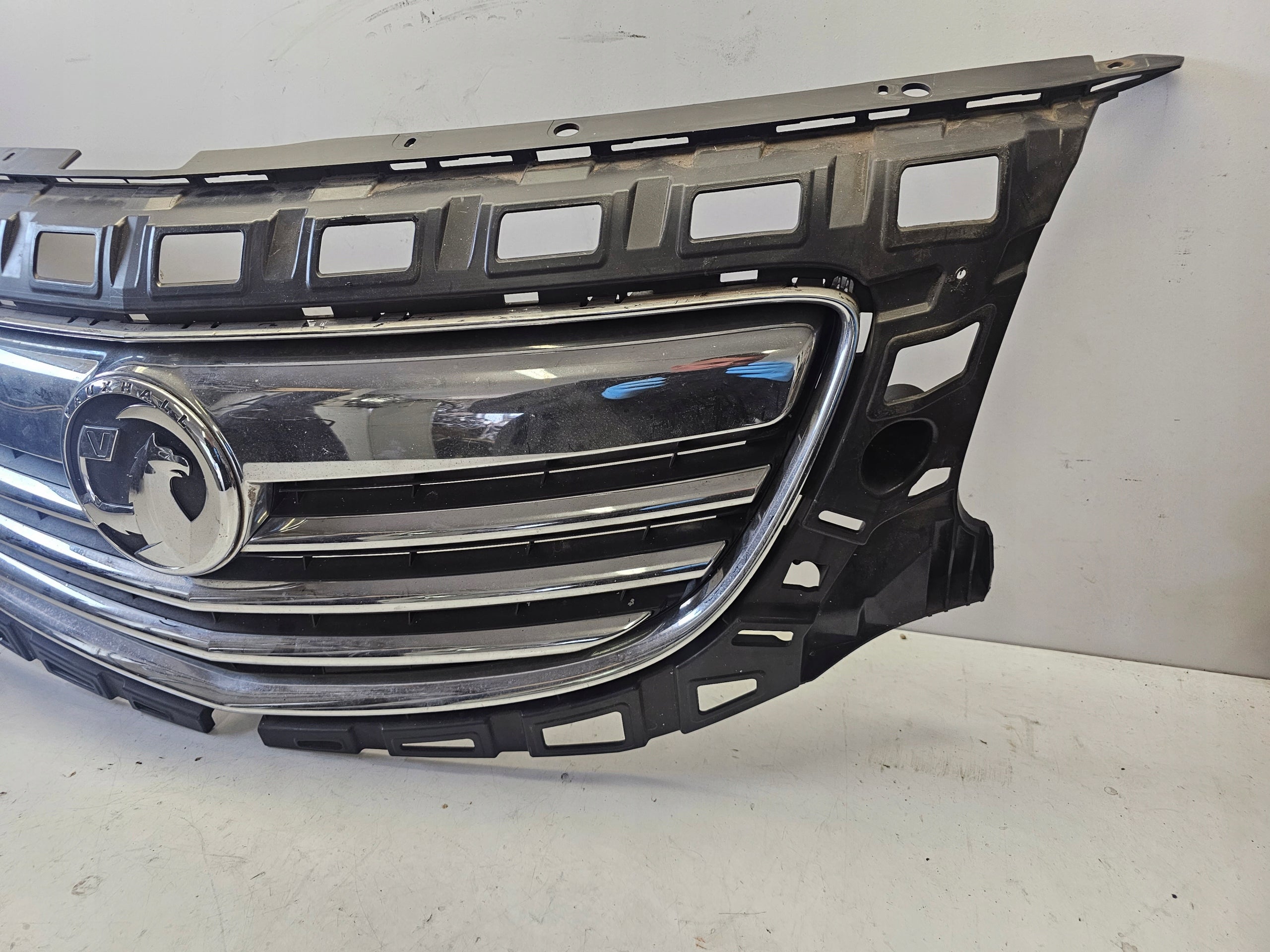 Kühlergrill Opel H E C D F K L INSIGNIA FRONTGRILL Kühlergitter