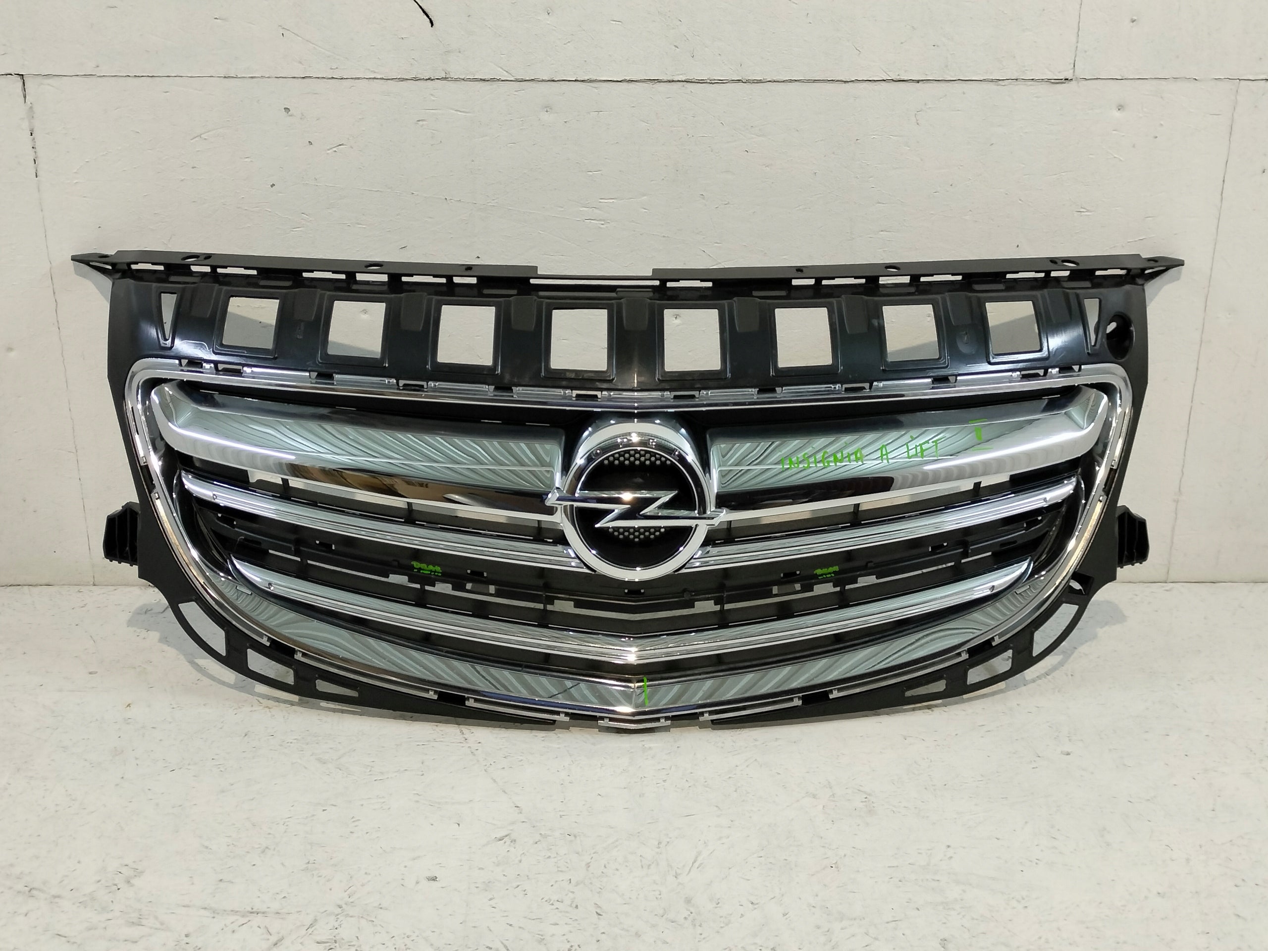  Calandre Opel EFDL INSIGNIA FRONTGRILL calandre  product image