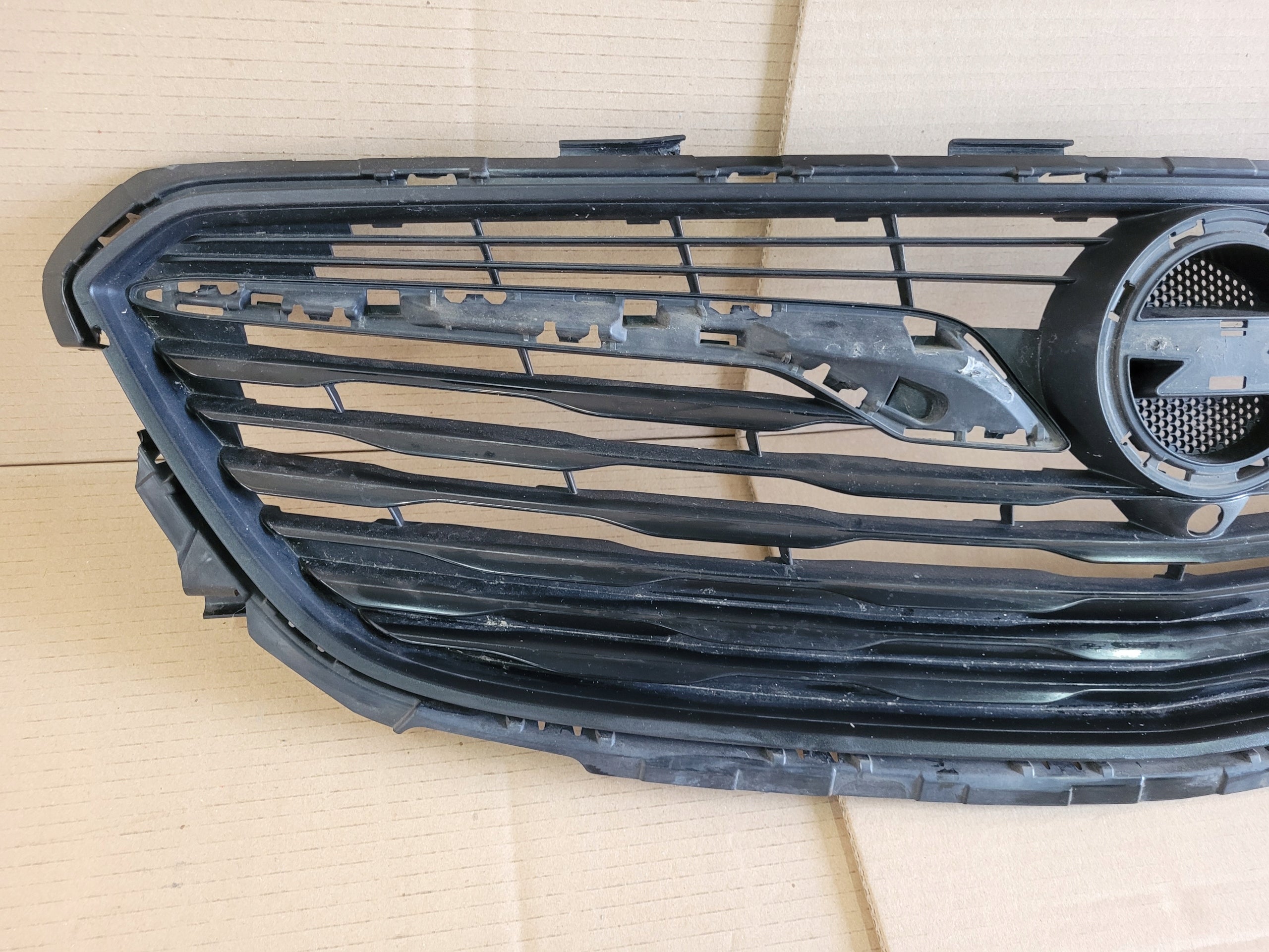 Kühlergrill Opel I 1 E B L INSIGNIA FRONTGRILL Kühlergitter