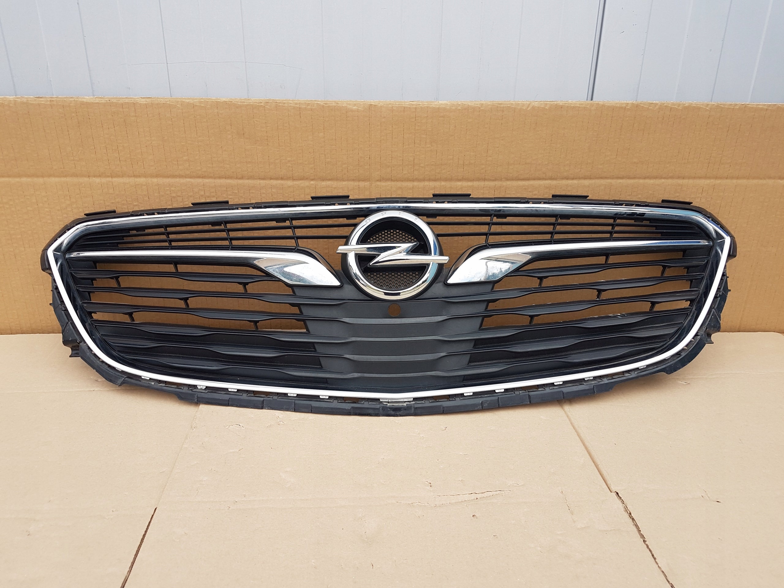 Kühlergrill Opel E L 1 B INSIGNIA FRONTGRILL Kühlergitter