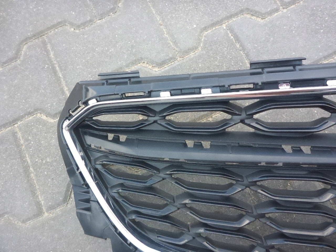 Kühlergrill Opel E F B L INSIGNIA FRONTGRILL Kühlergitter