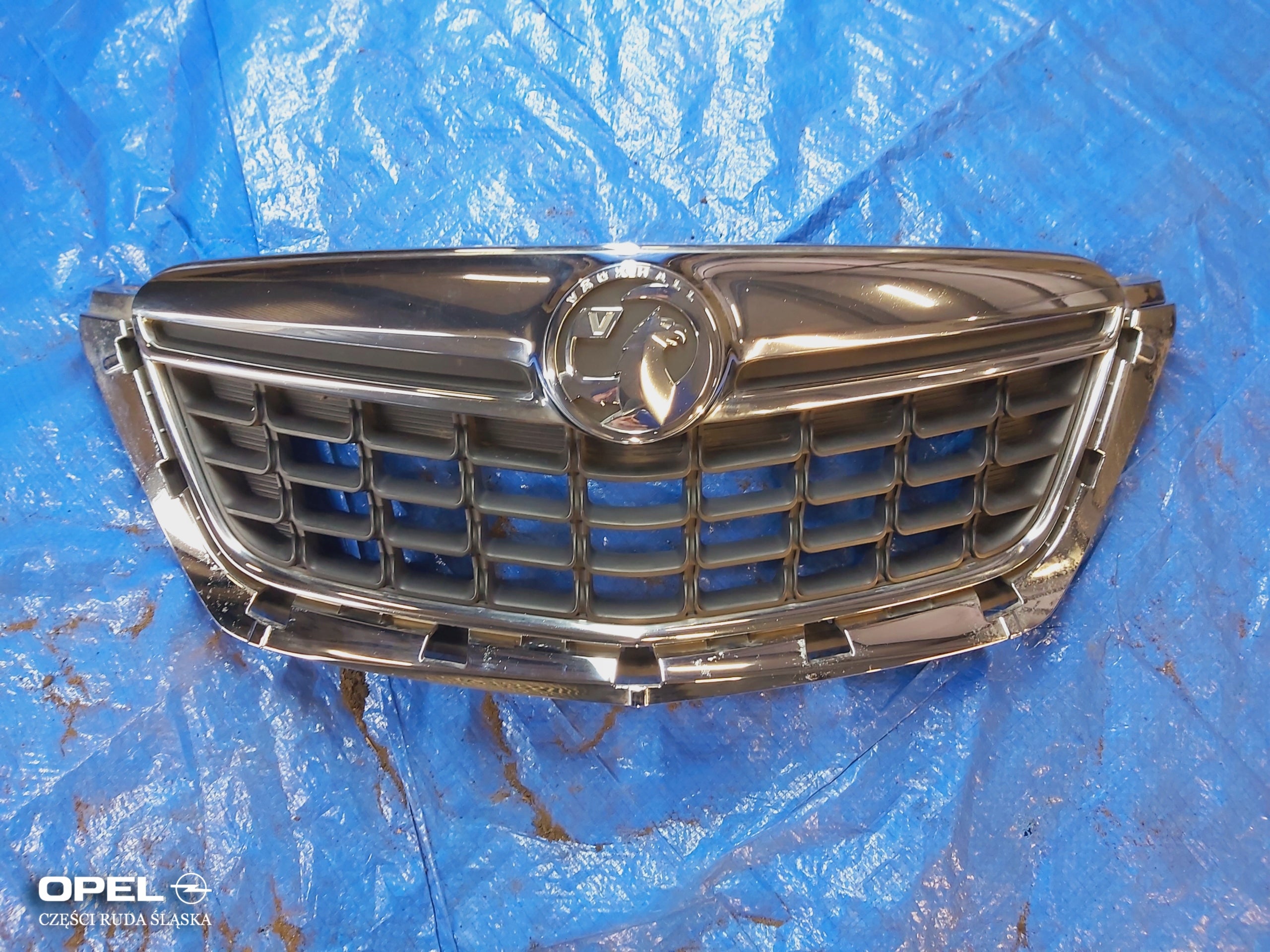 Radiator grille Opel MOKKA HECDLG FRONTGRILL Radiator grille 