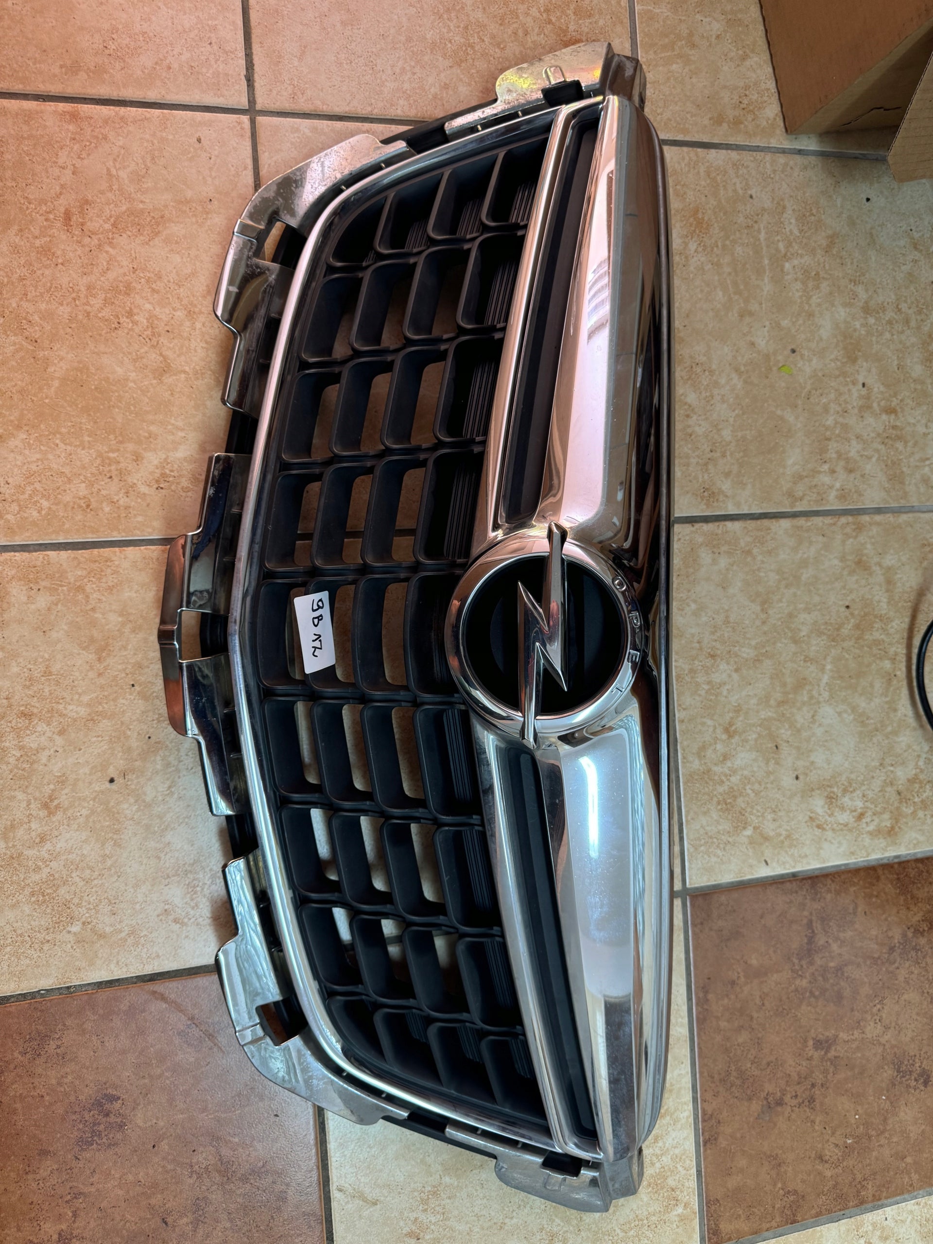  Kühlergrill Opel L G E MOKKA FRONTGRILL Kühlergitter product image